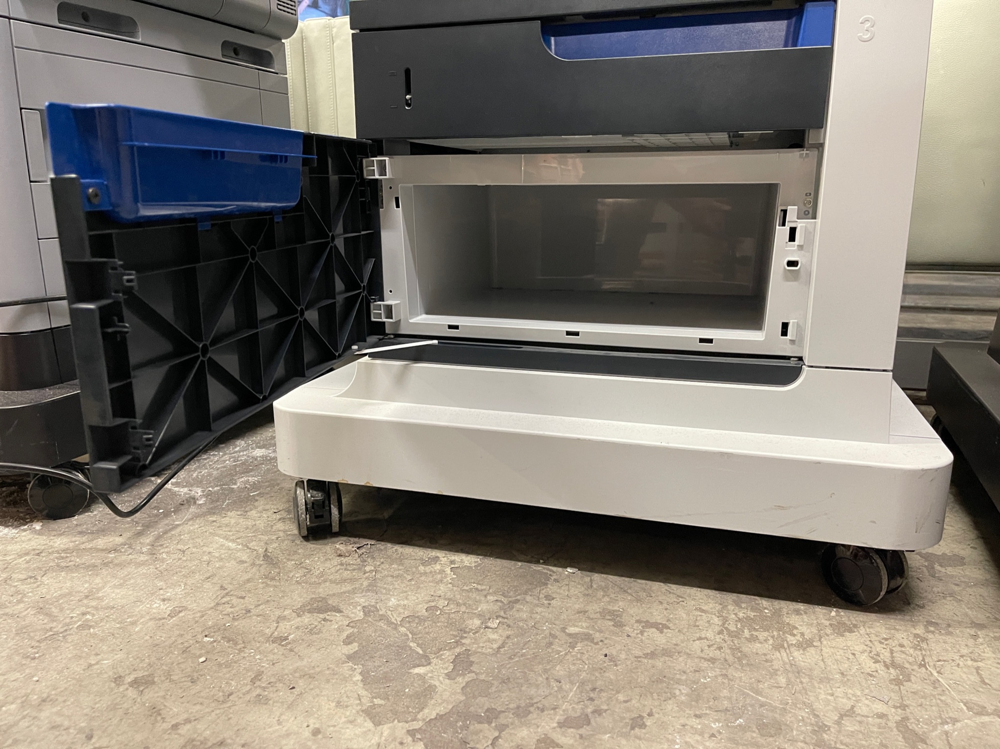 SELT / SOLD HP prentari, Color LaserJet CM4540 MFP 13