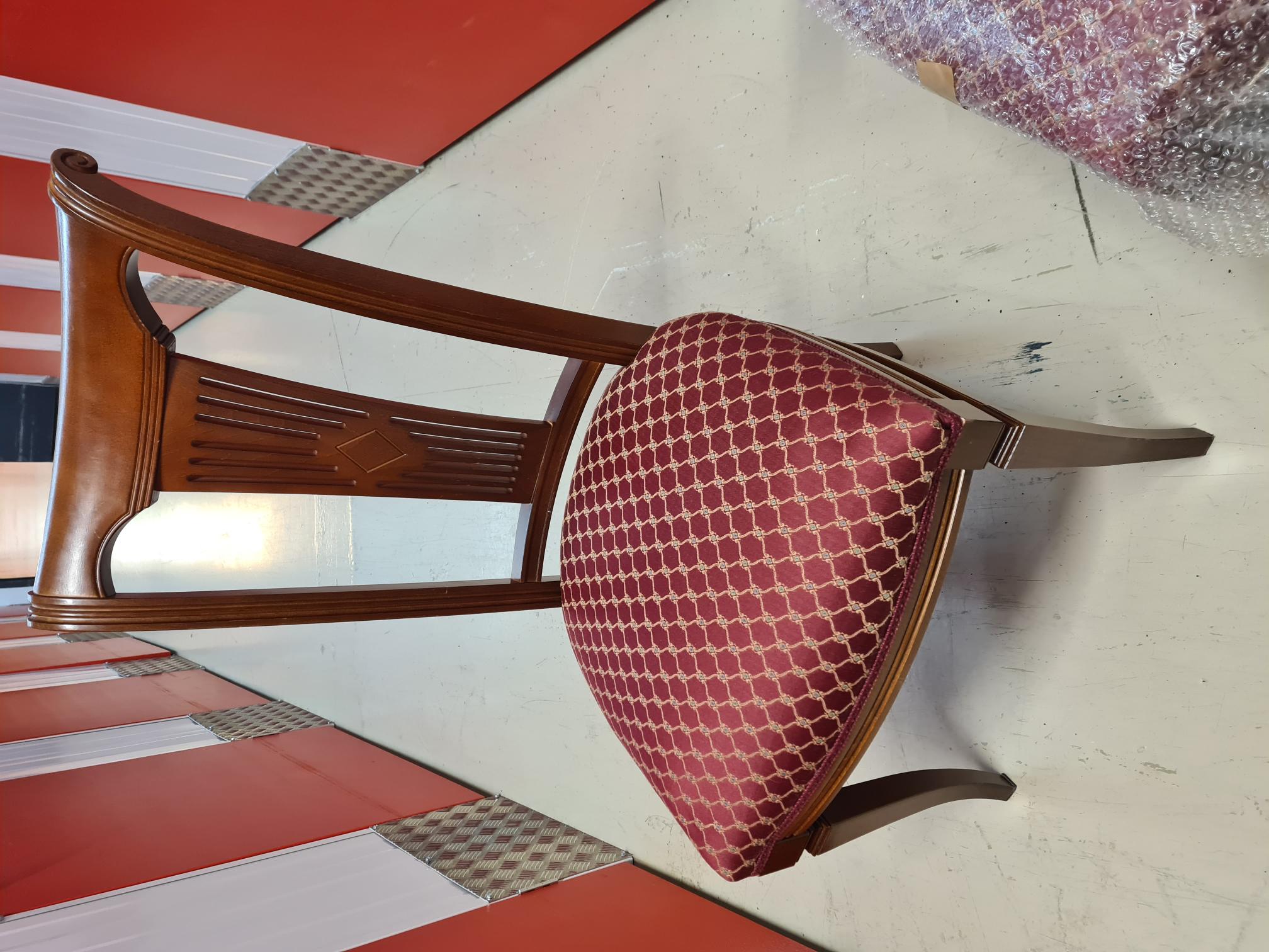 SELT / SOLD Borðstofuborð - Sófasett - Borðstofusett + 6 stólar - Skenkur 4