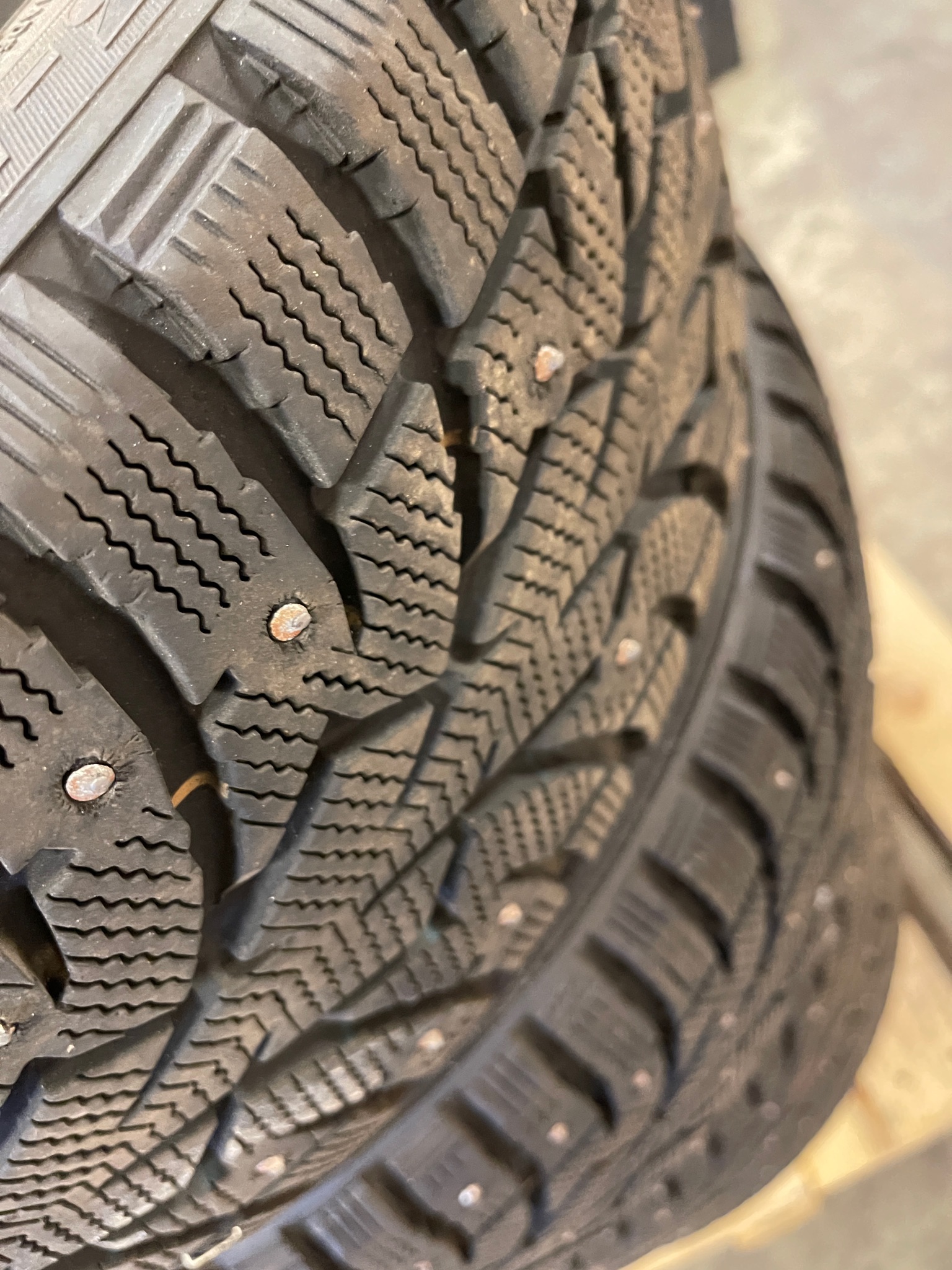 SELT / SOLD TOYO Opserver G3 ICE 195/45 R16 Negld 2