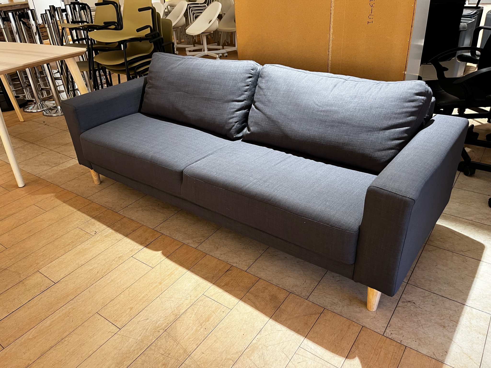 SELT / SOLD Tausófi 3