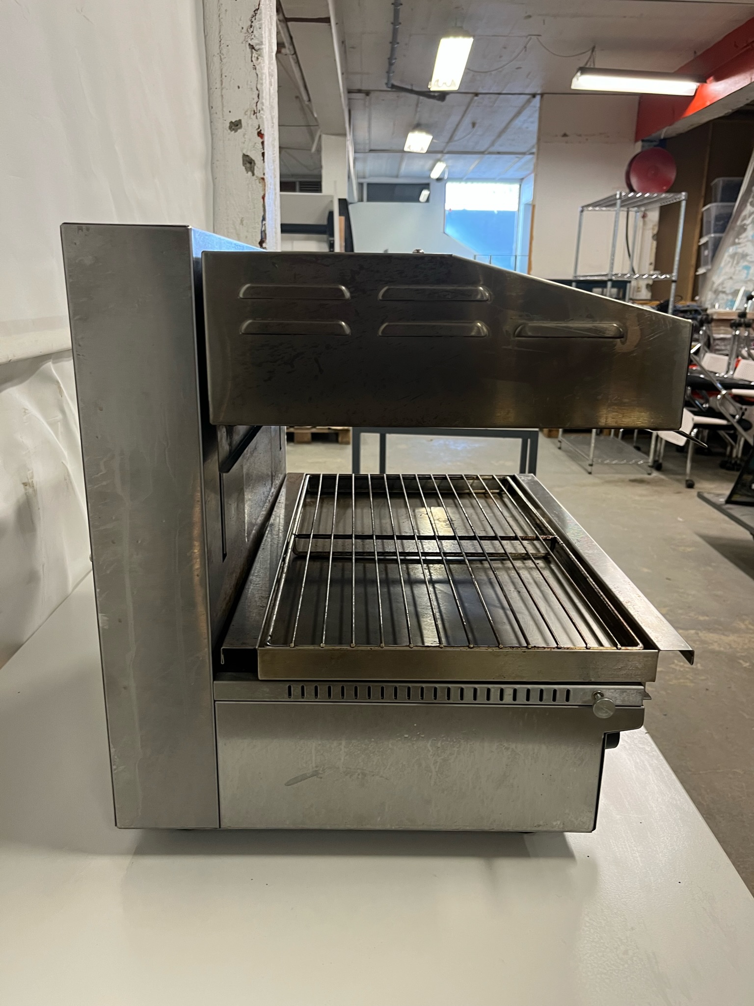SELT / SOLD Hendi Salamander 600 3