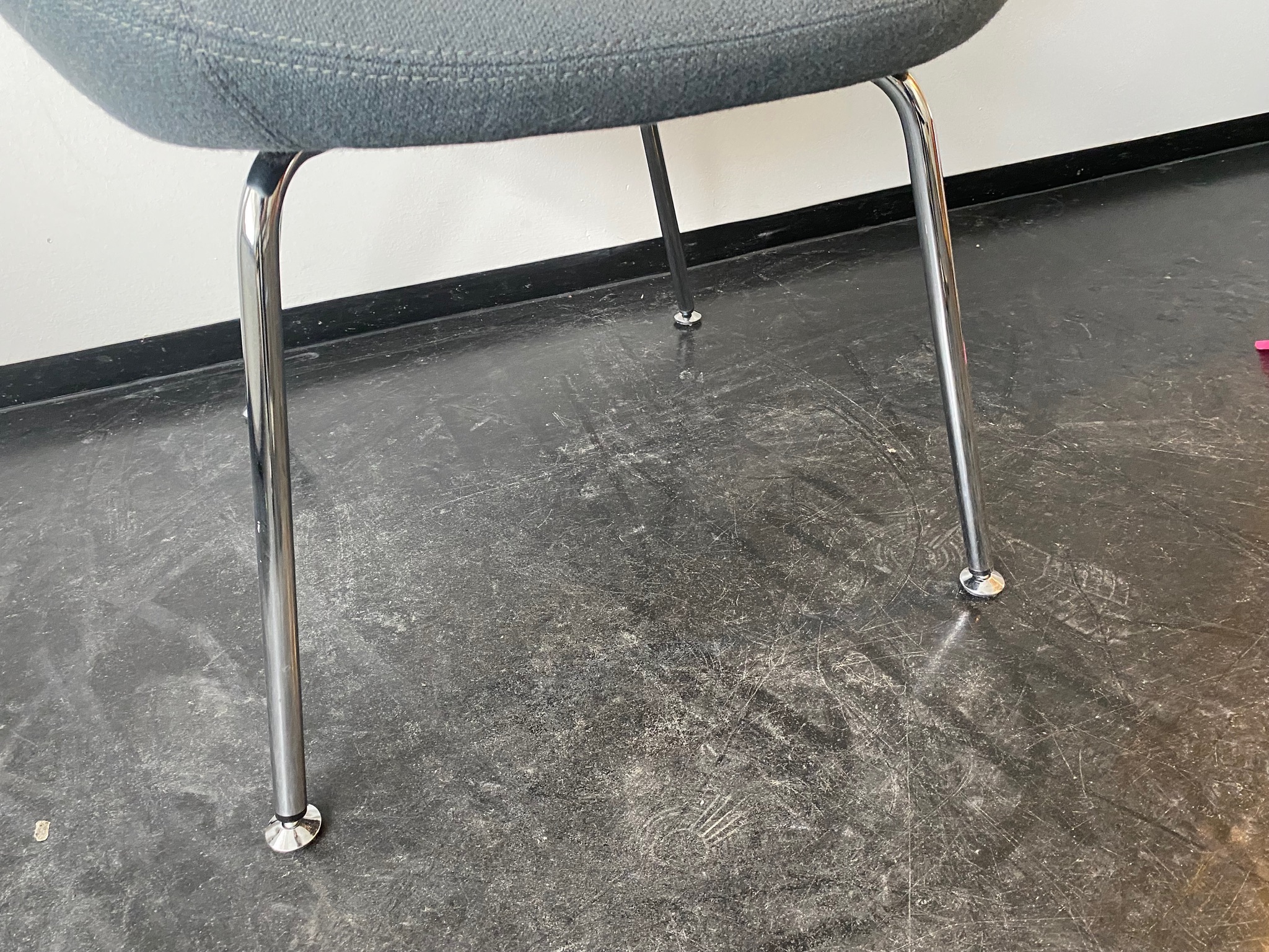 SELT / SOLD Artifort hönnunarstóll 5