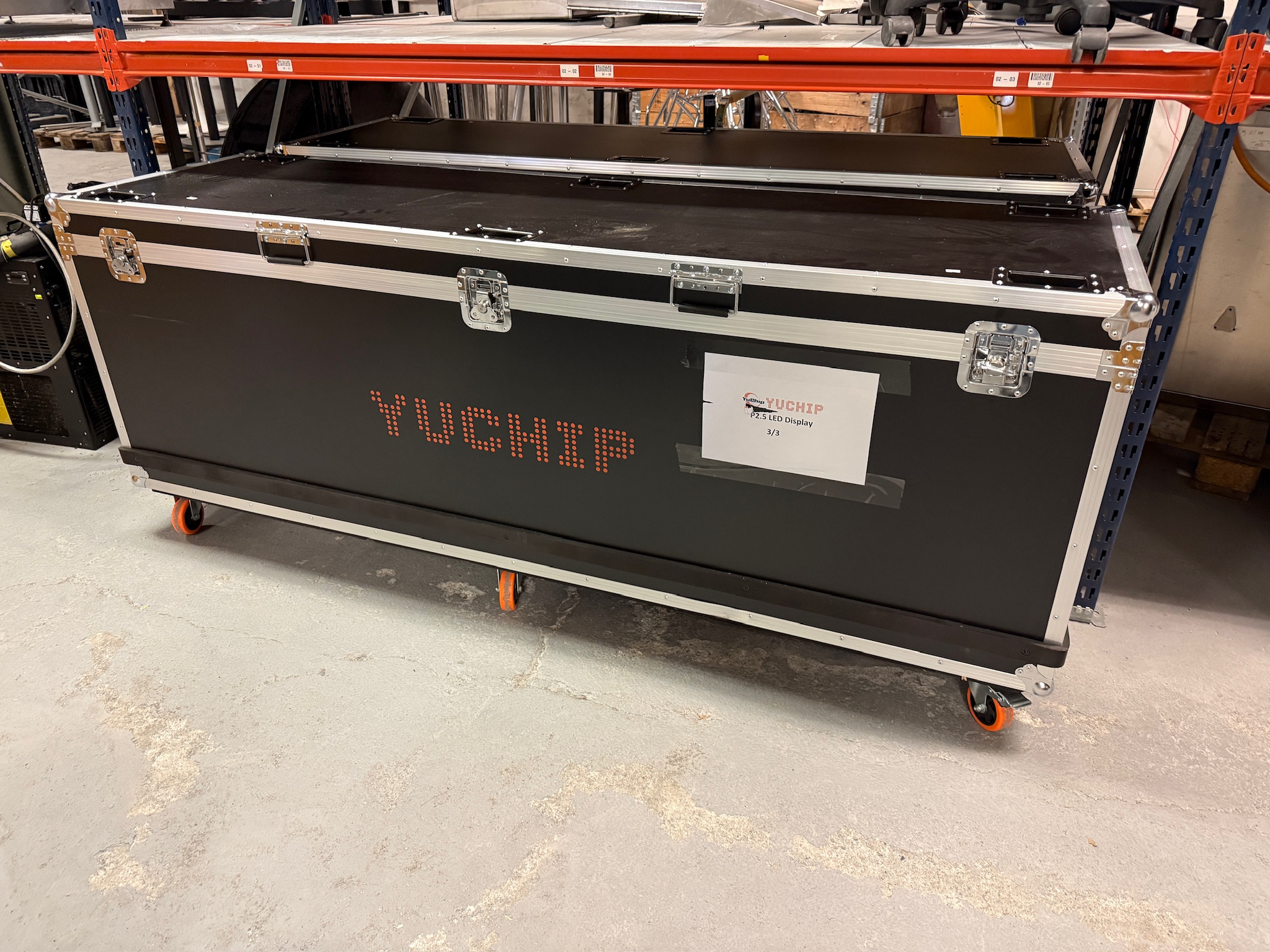 SELT / SOLD Yuchip LED auglýsingaskjár, H200xB65xD7sm. 3