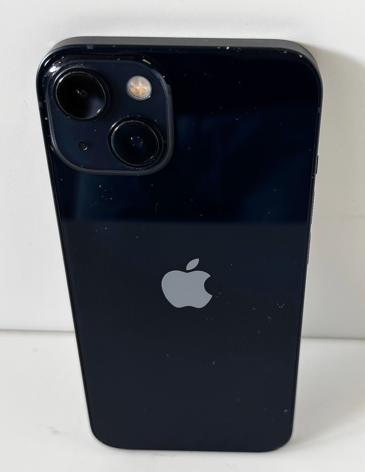 SELT / SOLD Apple iPhone 13 2