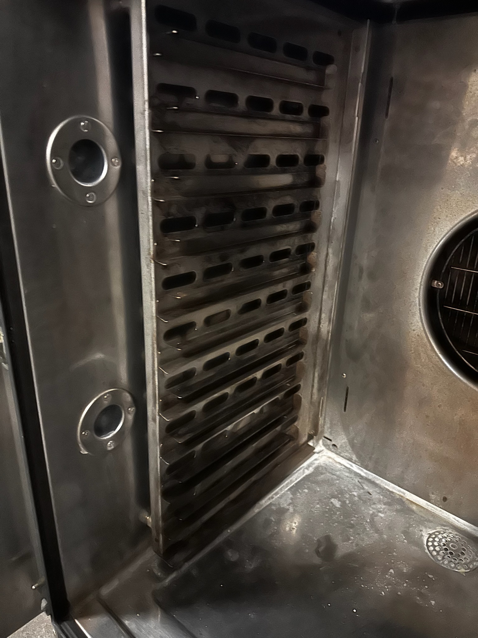 SELT / SOLD Zanussi ofn, 10 skúffur 8