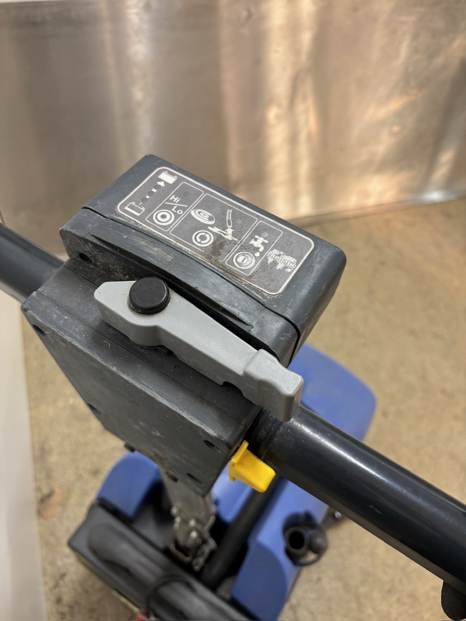 SELT / SOLD Numatic TTB1840 gólfþvottavél m/rafhlöðu 7