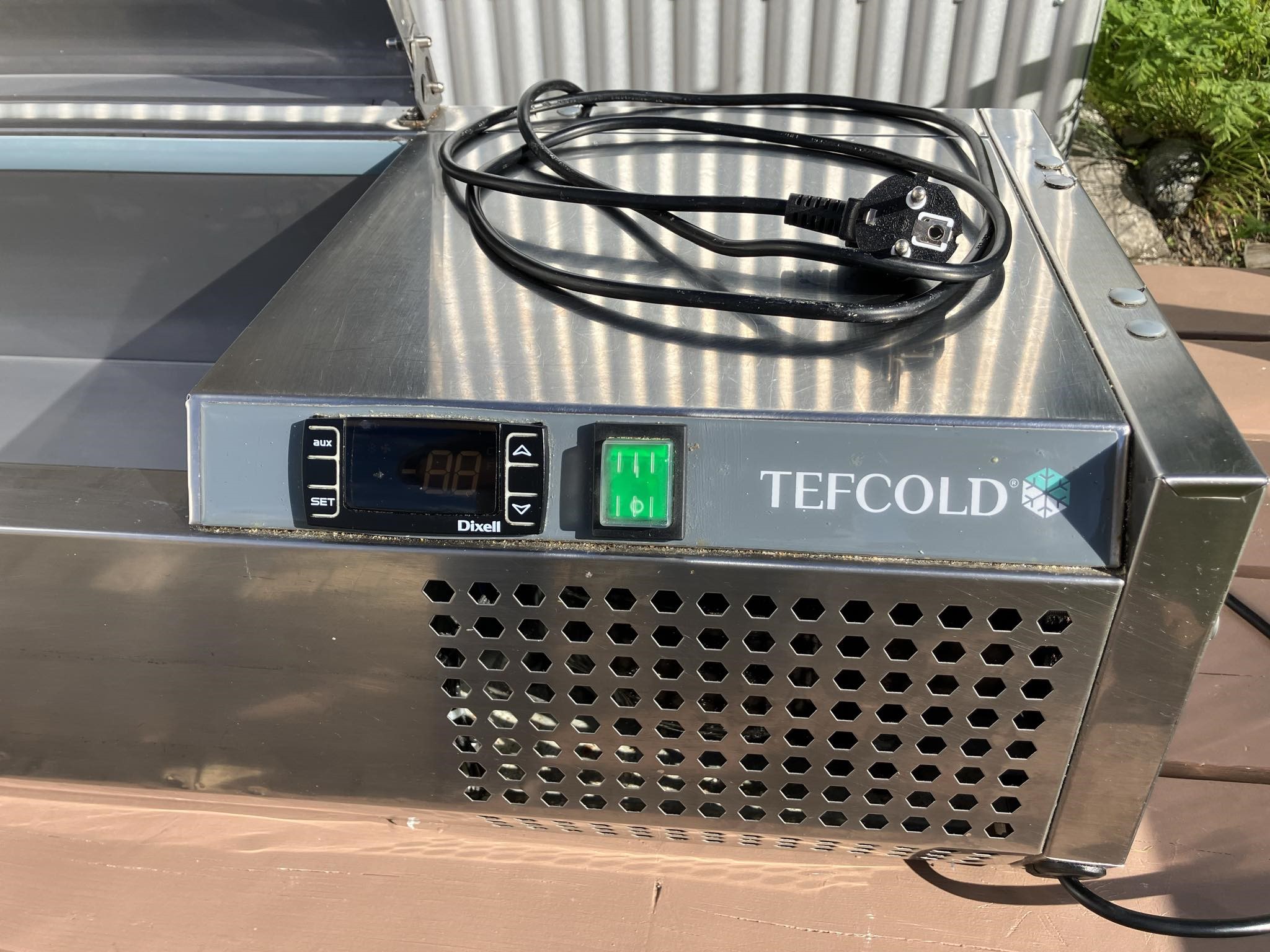 SELT / SOLD Tefcold kælirenna frá Kælitækni, B140 x D40 x H25 sm. 2