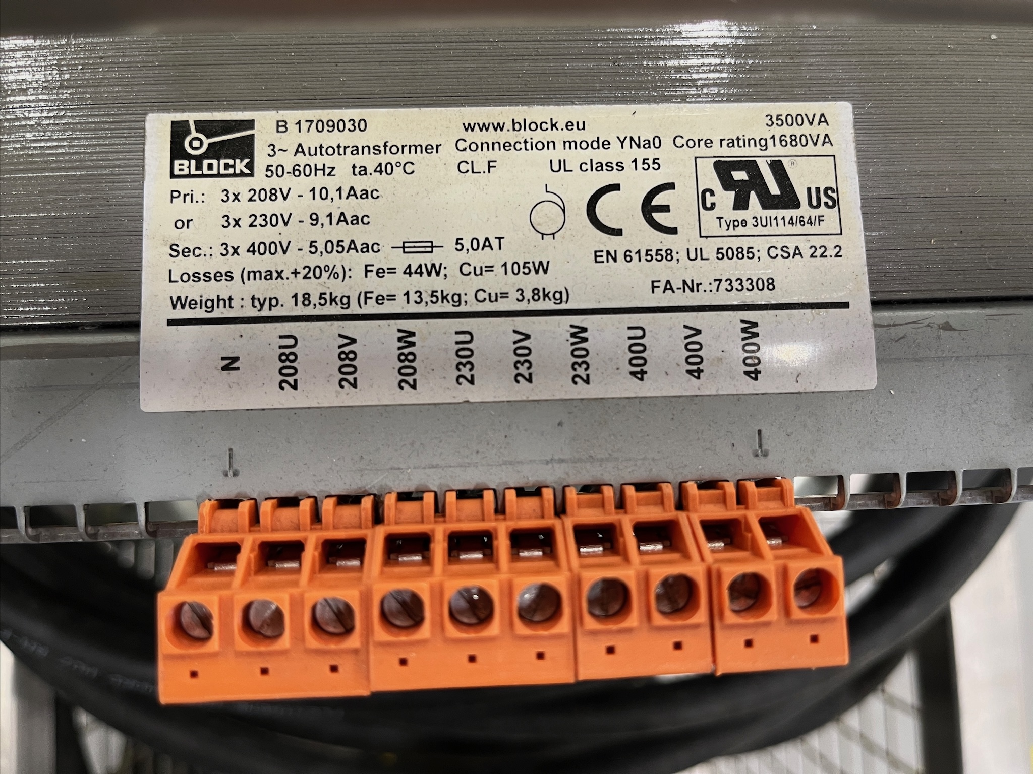 SELT / SOLD Spennubreytir - 208U - 400w 9