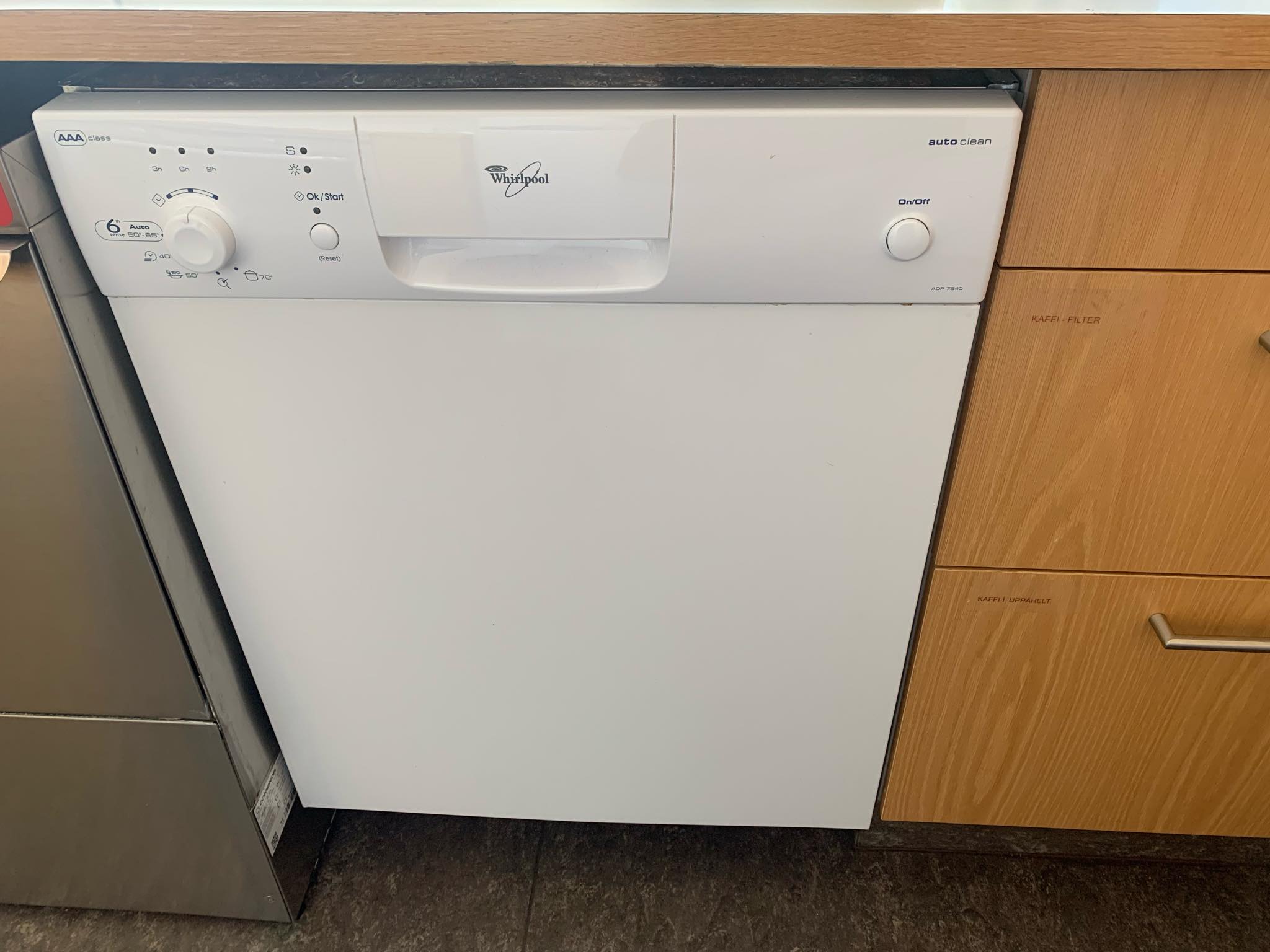 SELT - Whirlpool ADP 7540 - AAA class uppþvottavél