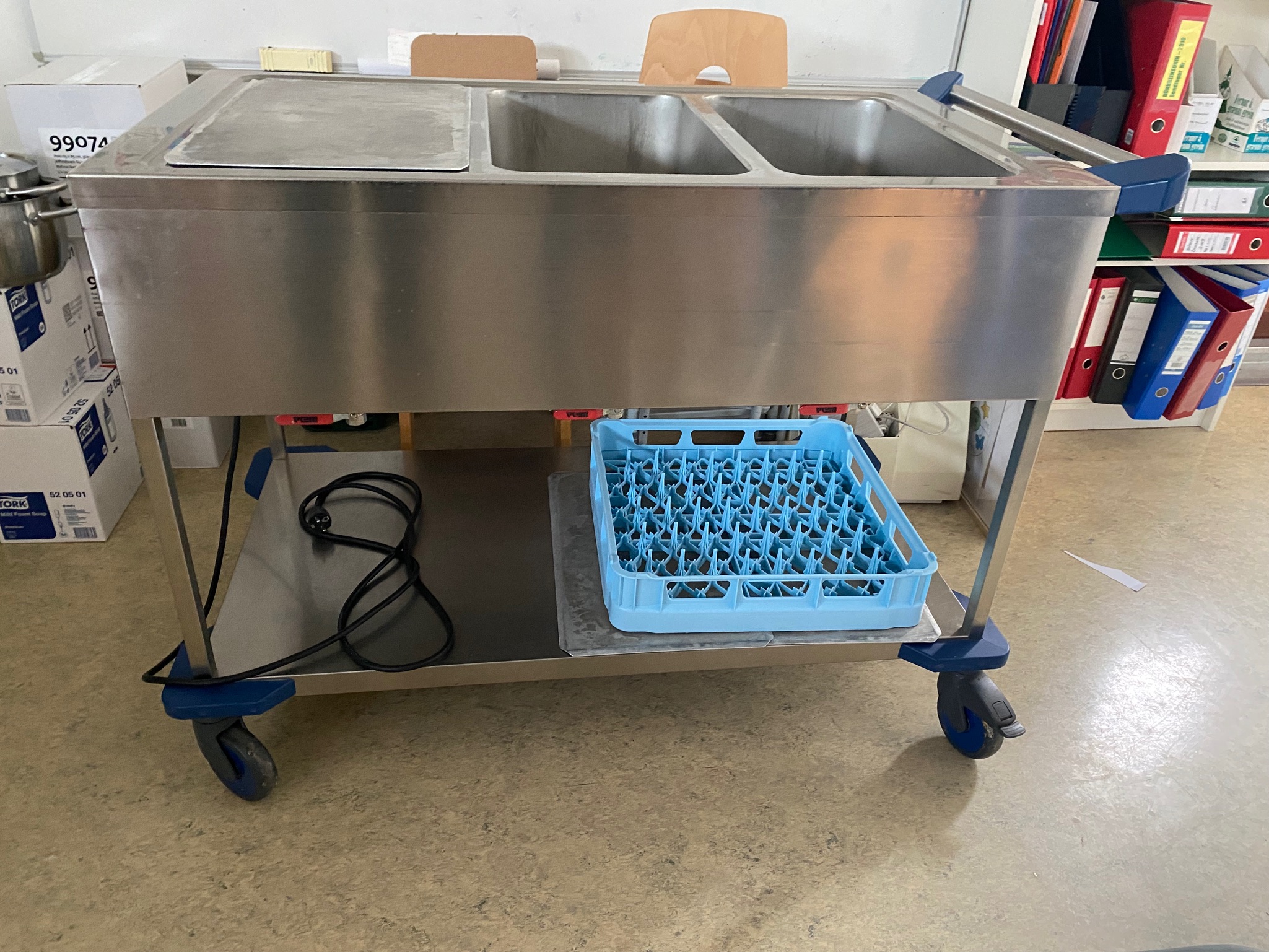 SELT / SOLD Gastro hitaborð - mötuneytisvagn frá Blanco 3