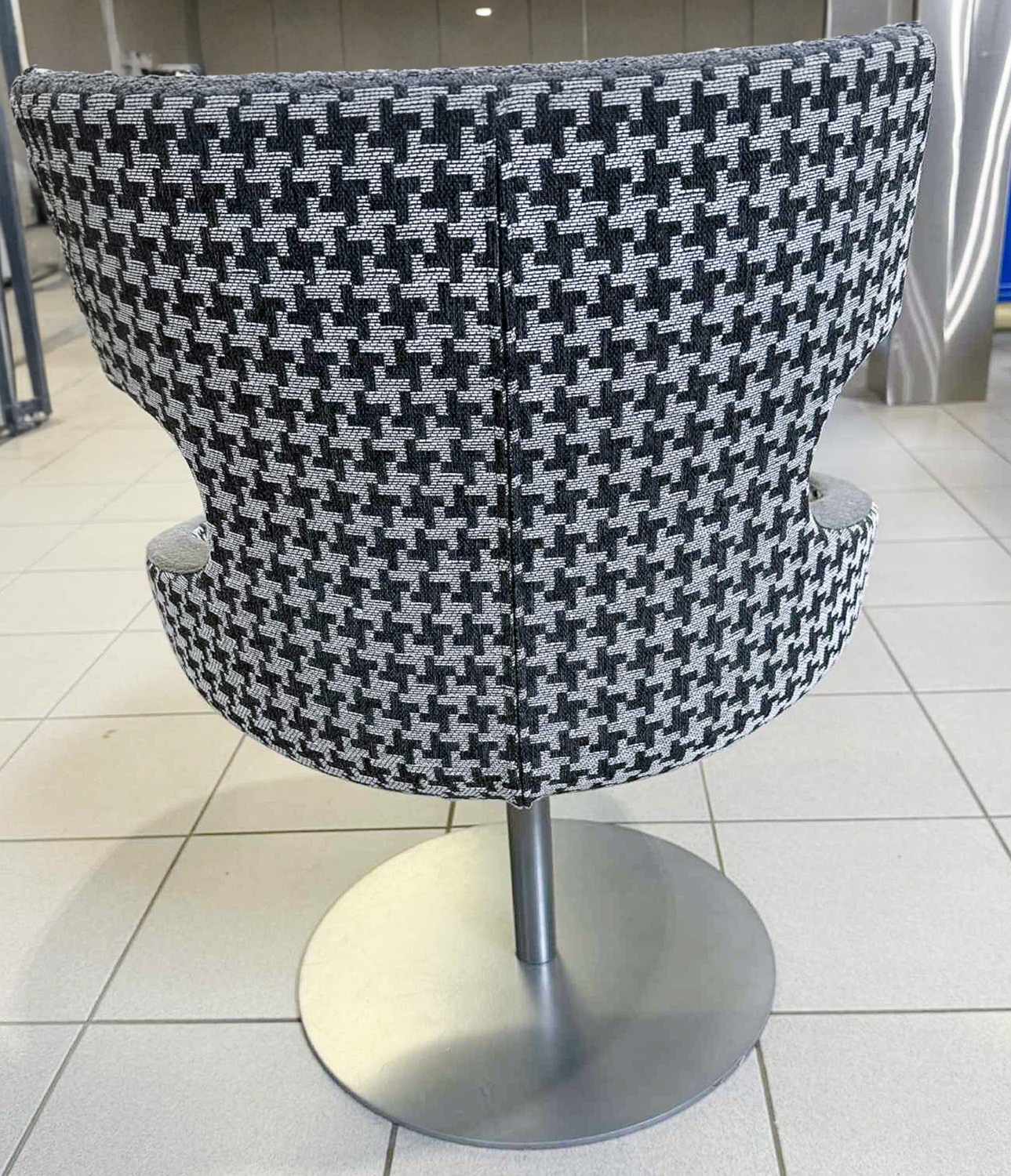 SELT / SOLD Hægindastóll 6