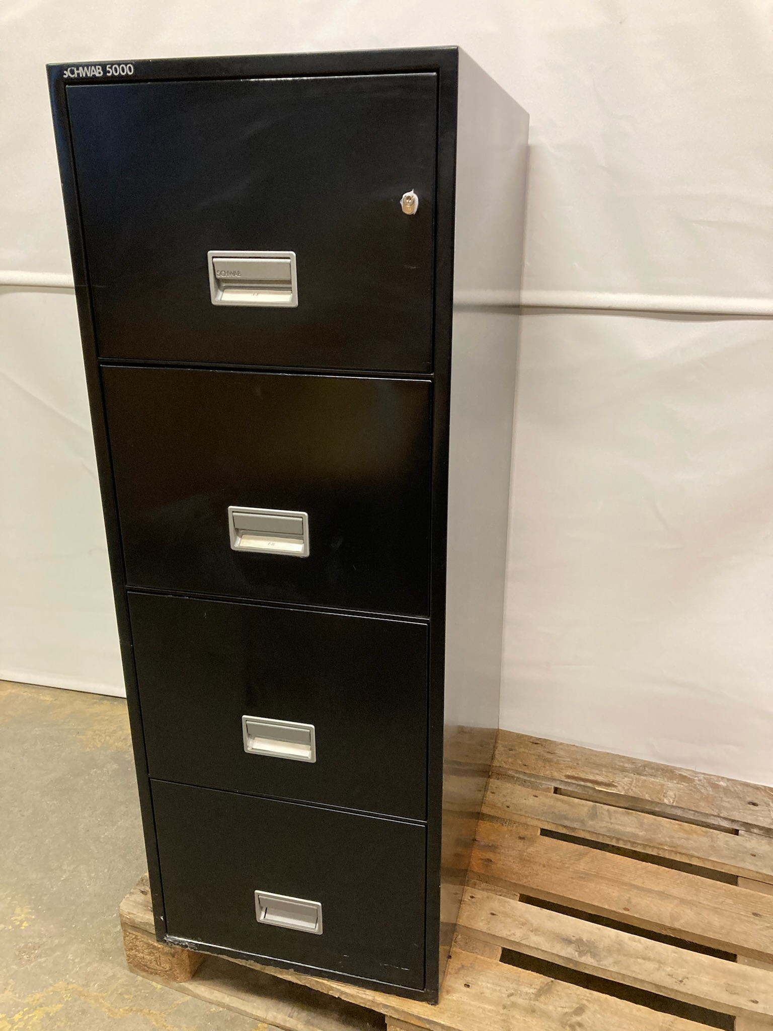 SELT / SOLD Schwab 5000 skjalaskápur