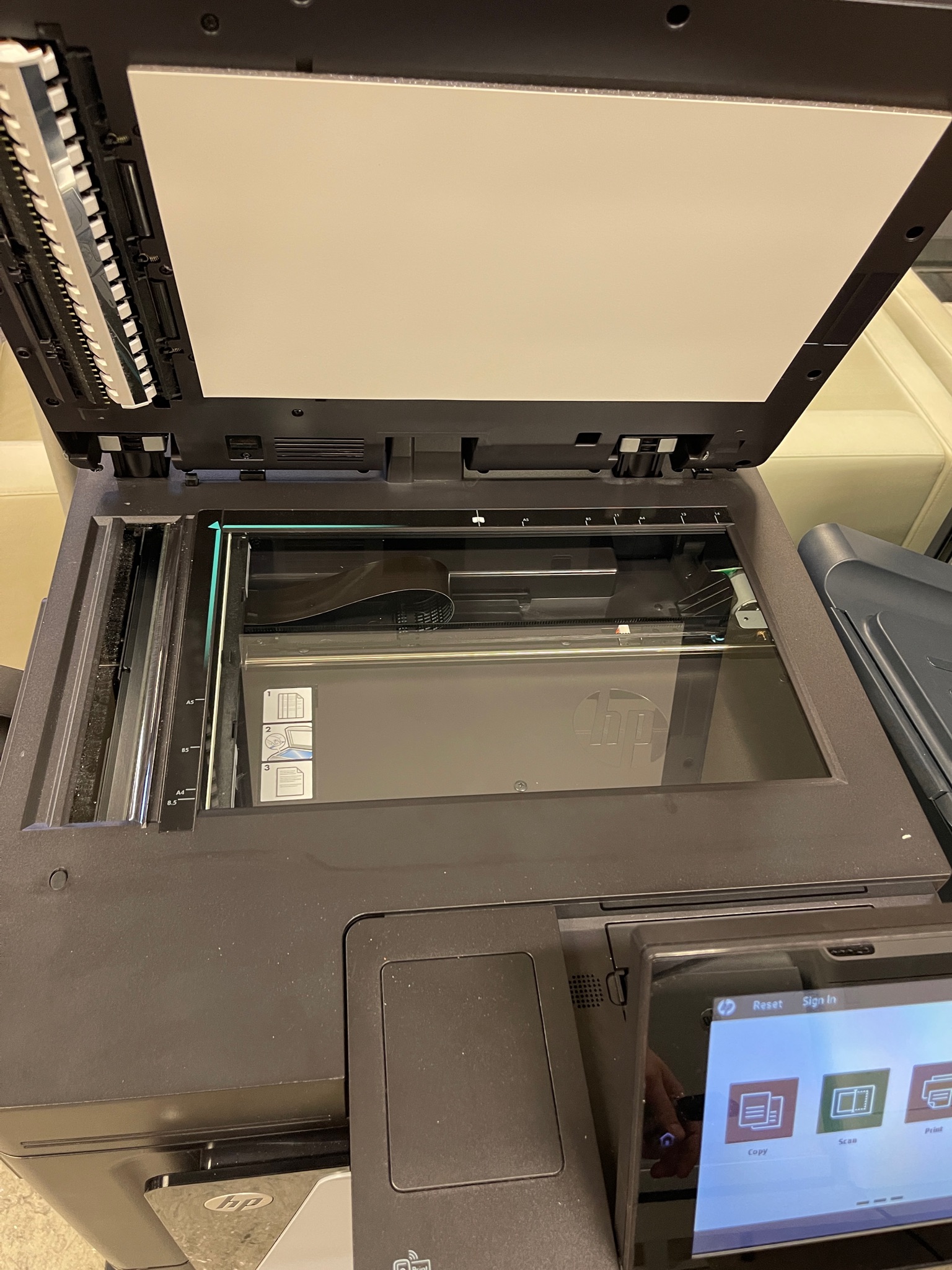 SELT / SOLD HP Laserjet litaprentari/Scan Enterprise MFP M680 + 4 tonerhylki 5