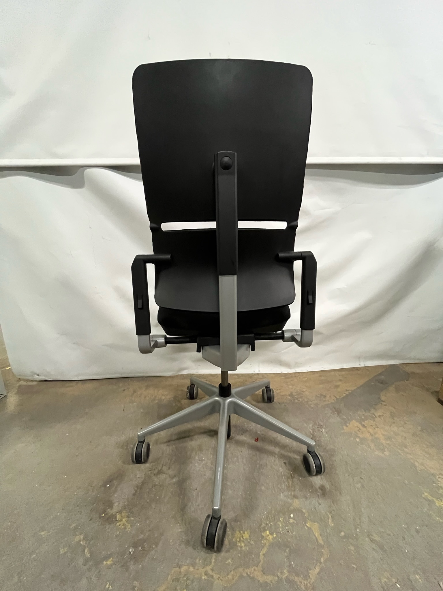 SELT / SOLD Steelcase skrifstofustóll 3