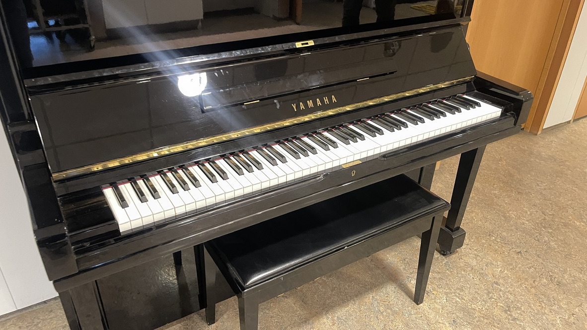 SELT / SOLD - Glæsilegt Yamaha U3AS UPRIGHT PIANO Black 7