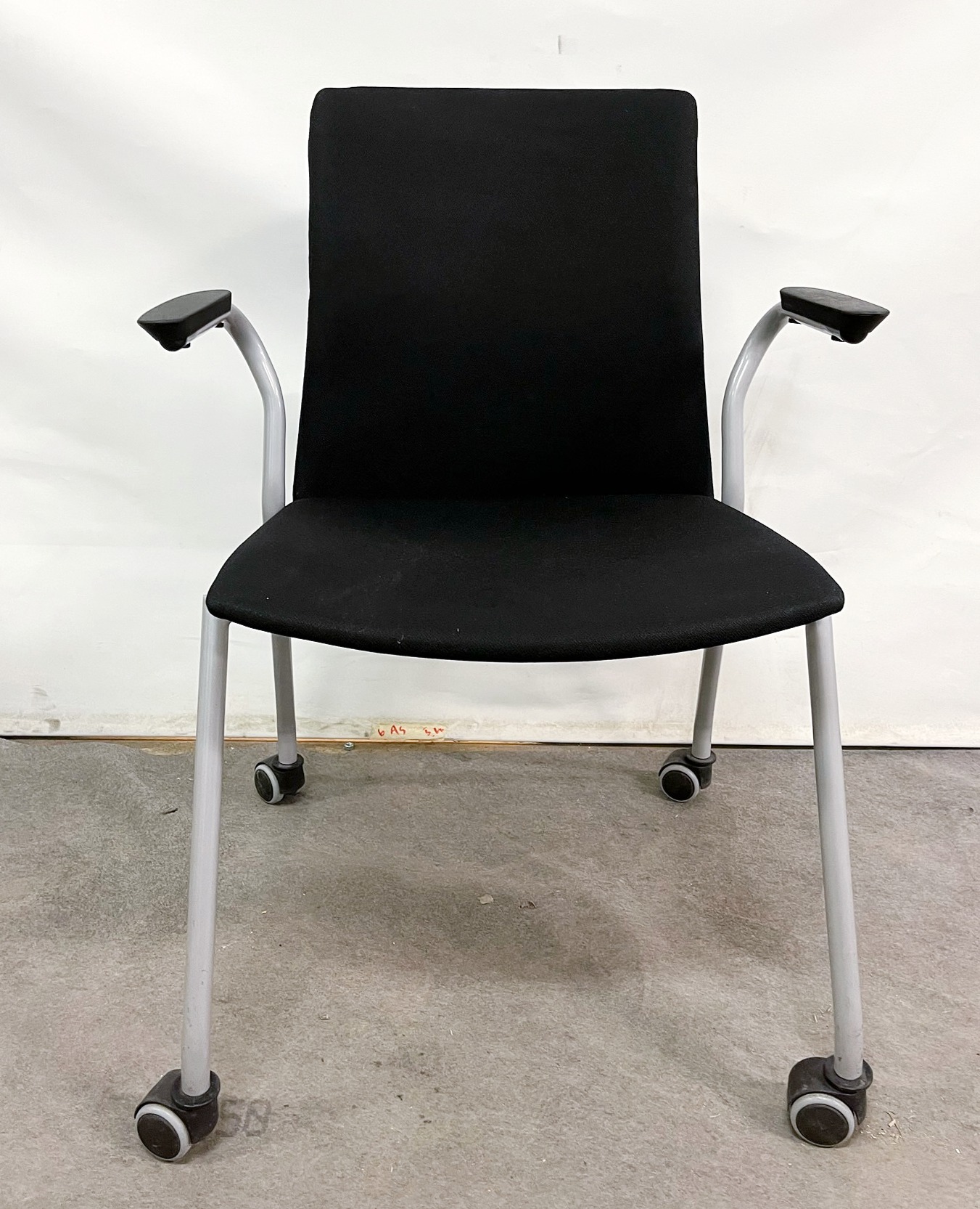 SELT / SOLD Fínir taustólar á hjólum - 3 stk.