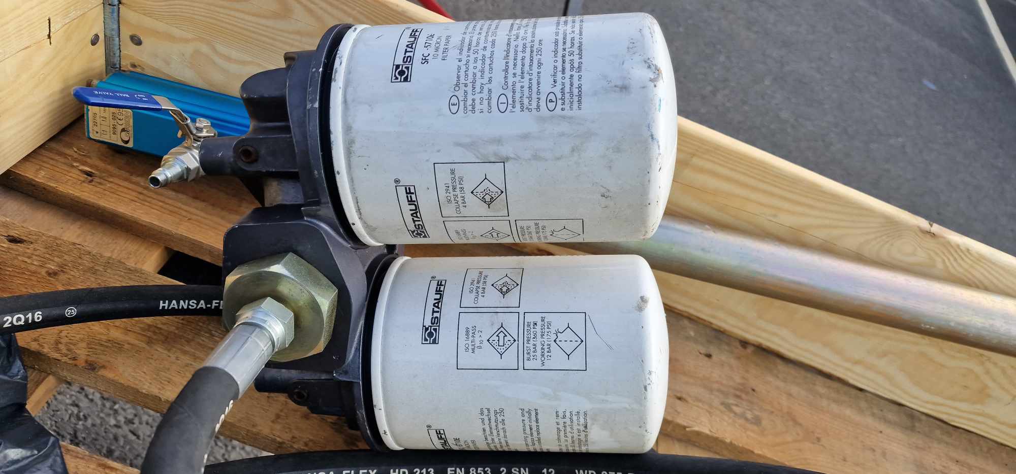 SELT / SOLD Olíudæla fyrir tunnu 4