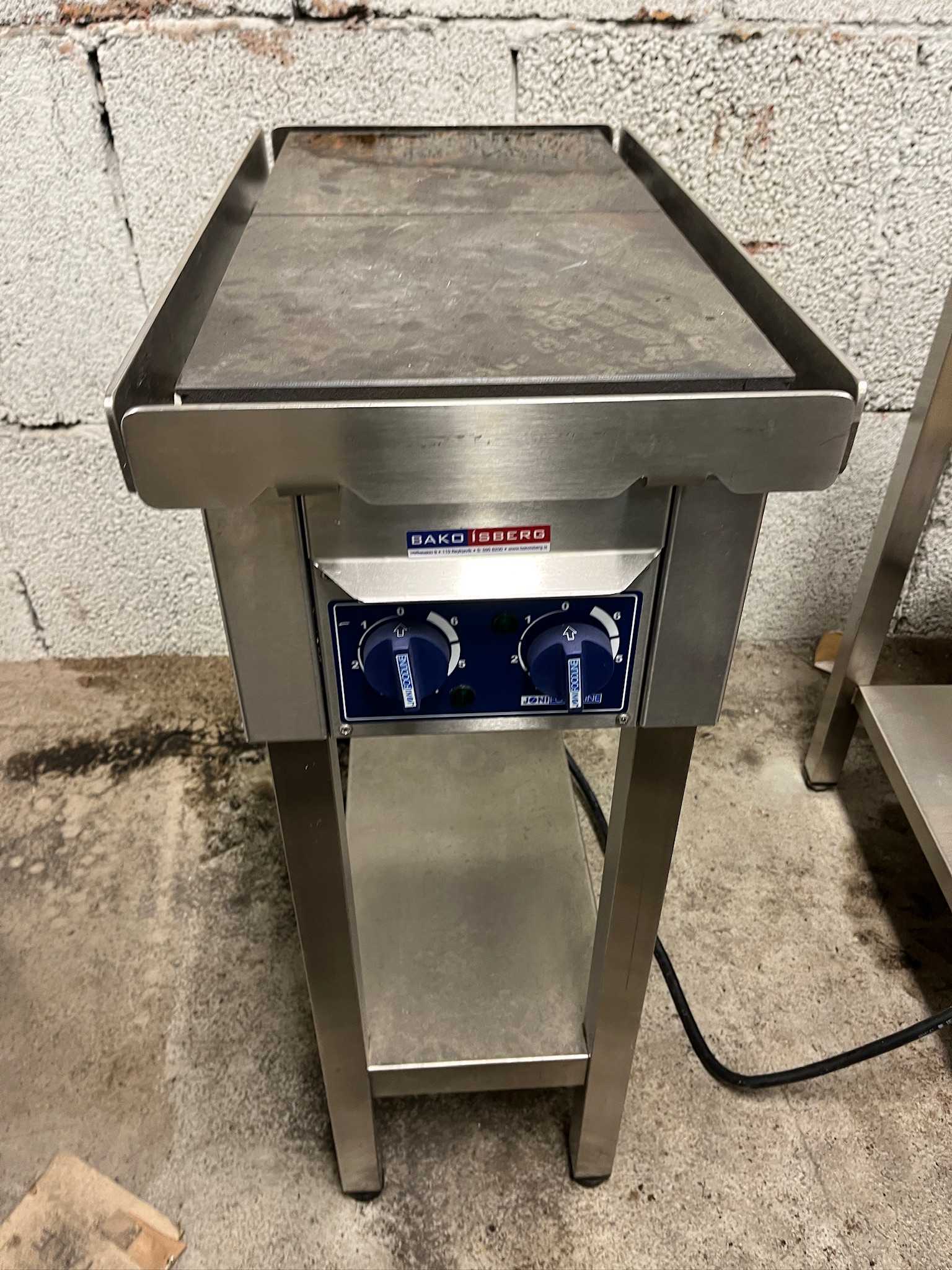 SELT / SOLD Jöni Foodline helluborð, B37;x D66;x H91;sm. 9