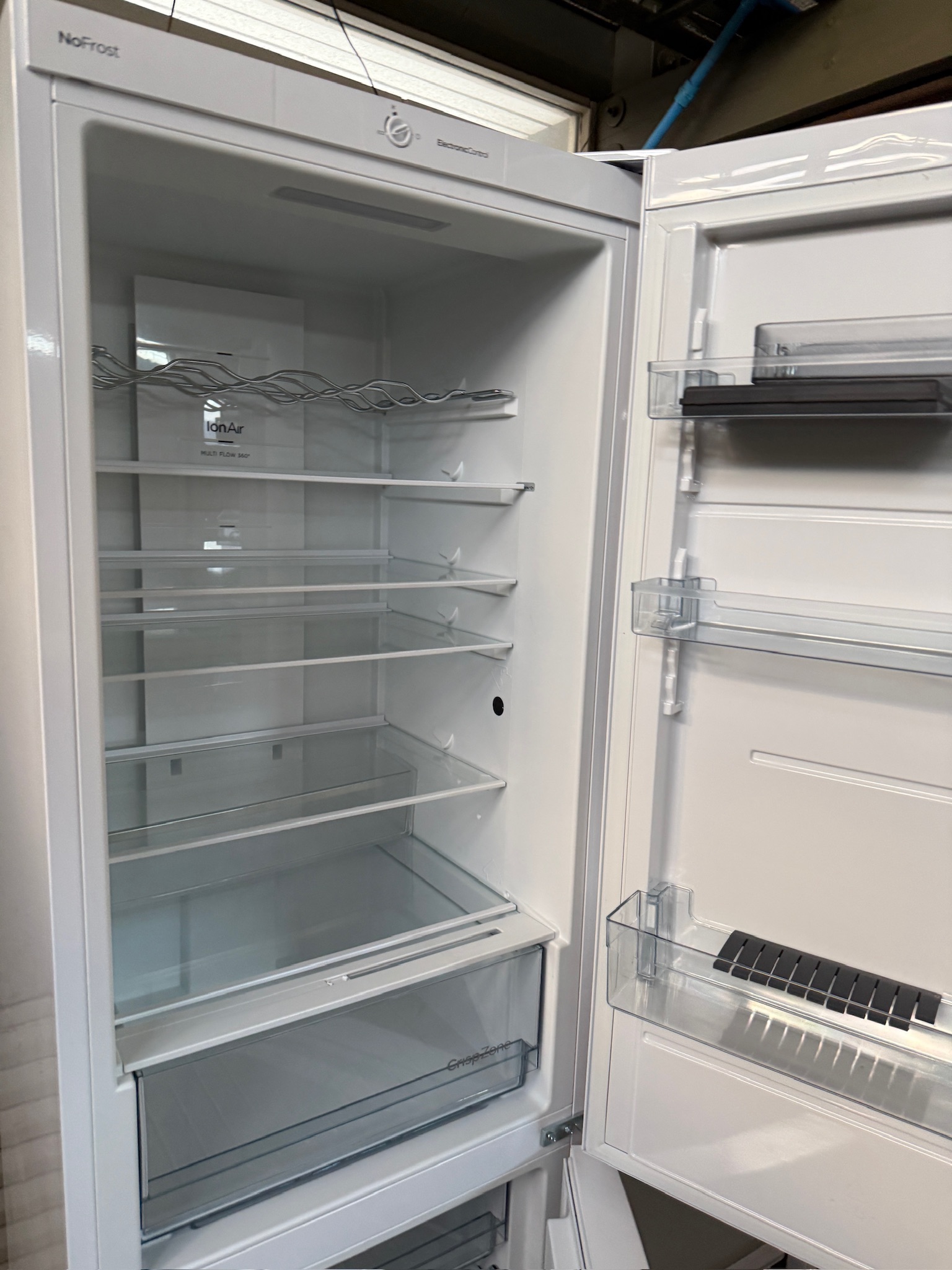 SELT / SOLD Gorenje ísskápur með frysti, H185sm. 4
