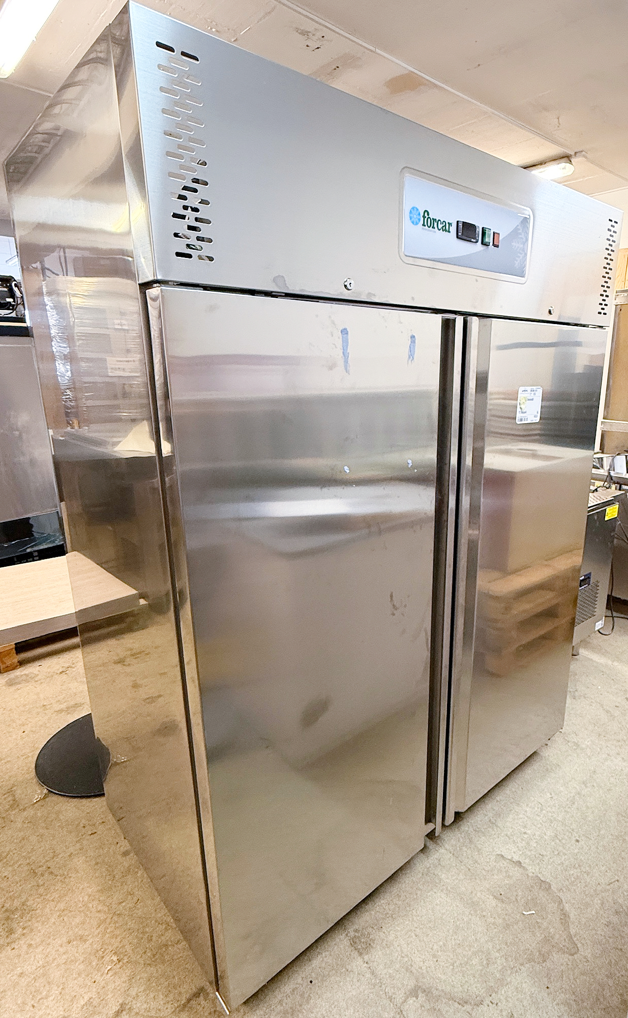 SELT / SOLD Fimar kæliskápur frá BVT, 1400ltr. B148 4