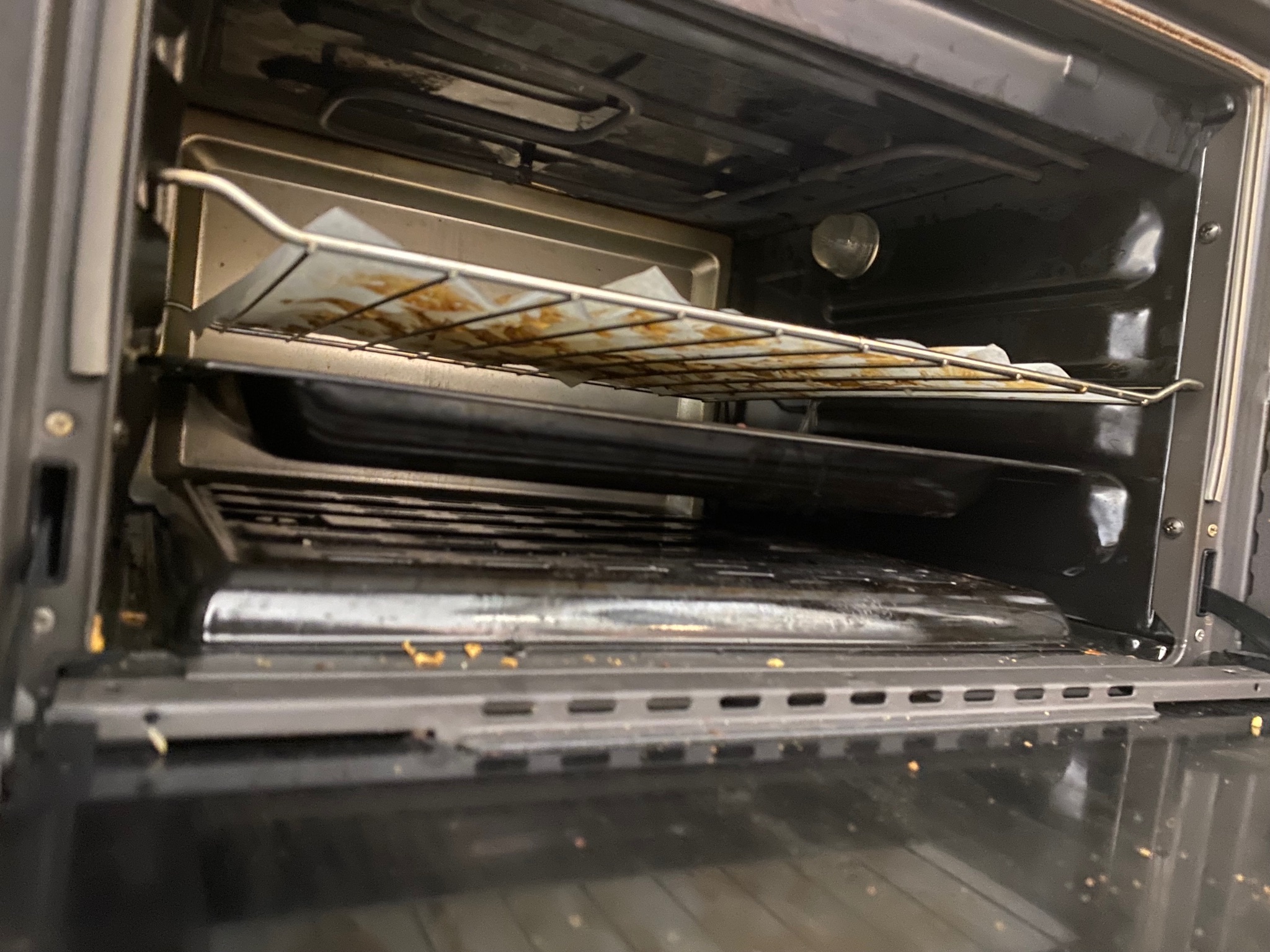 SELT / SOLD Ecotronic smáofn 3