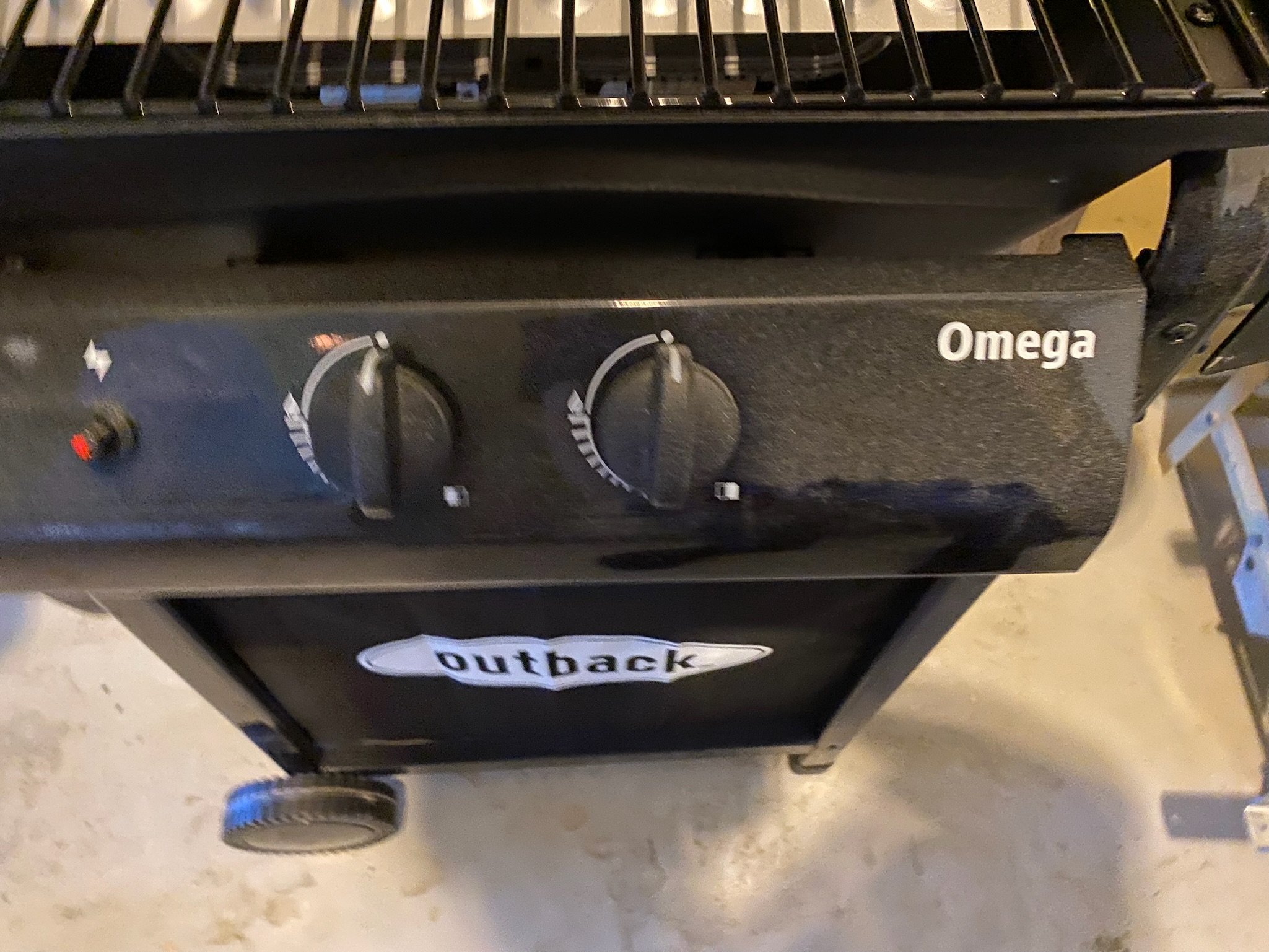 SELT / SOLD Gasgrill Omega 200 Outback (ónotað) 7
