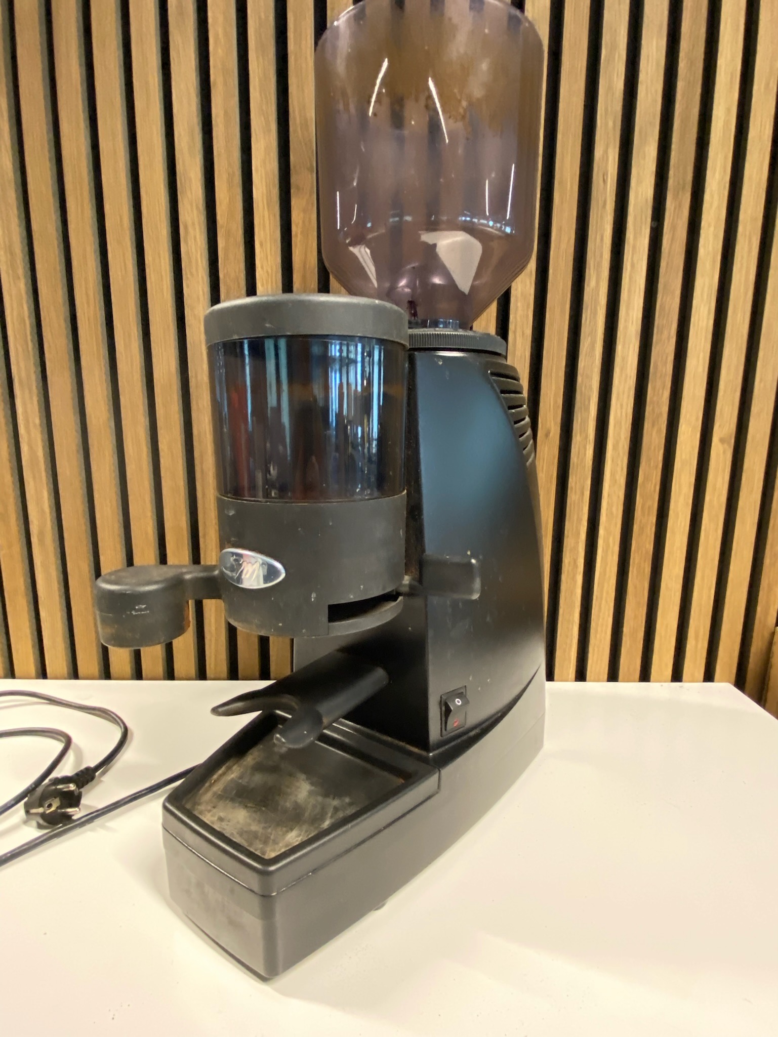 SELT / SOLD SM LK Kaffivél - Baunavél 3