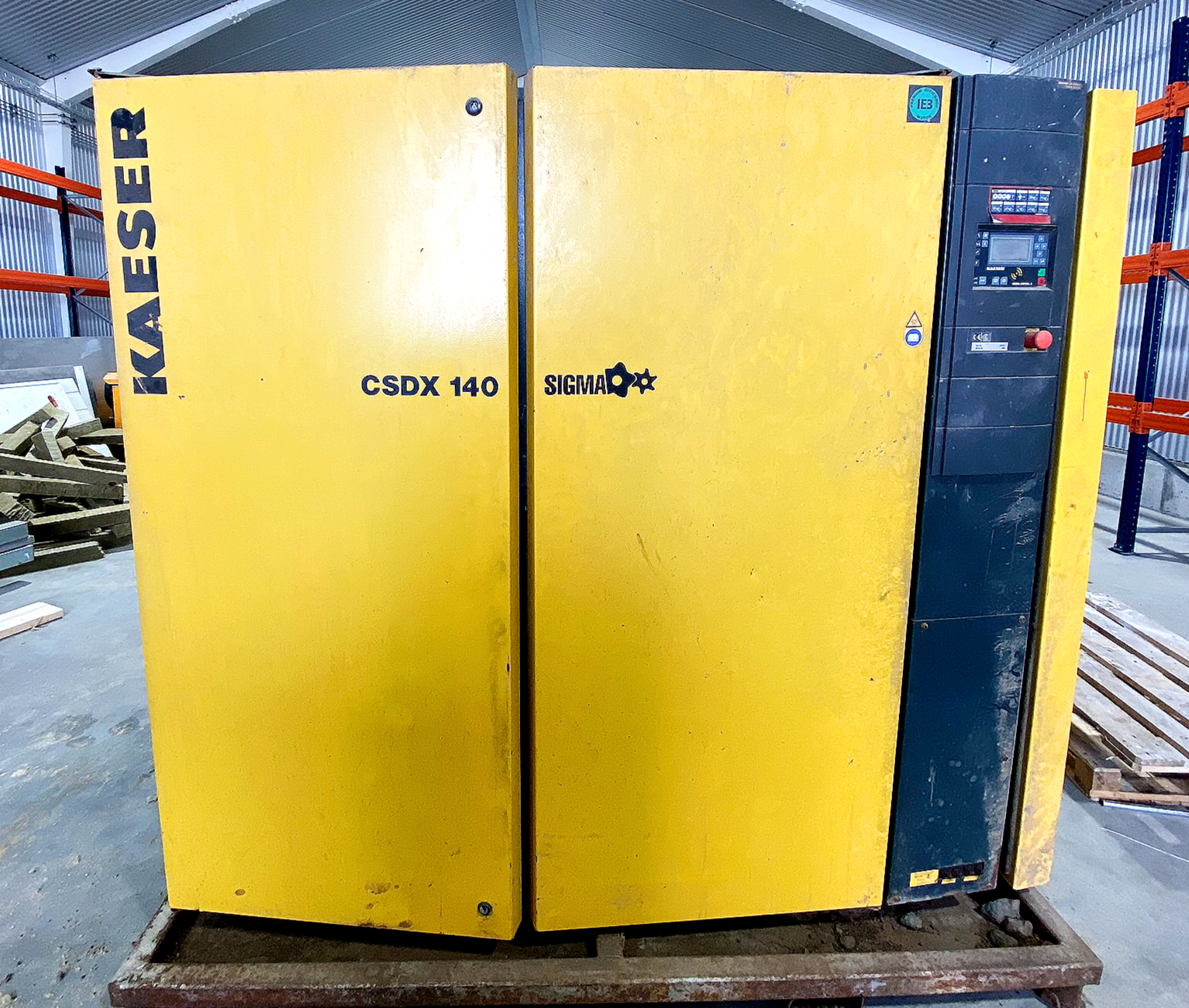 SELT / SOLD Öflug Kaeser loftpressa CSDX 140