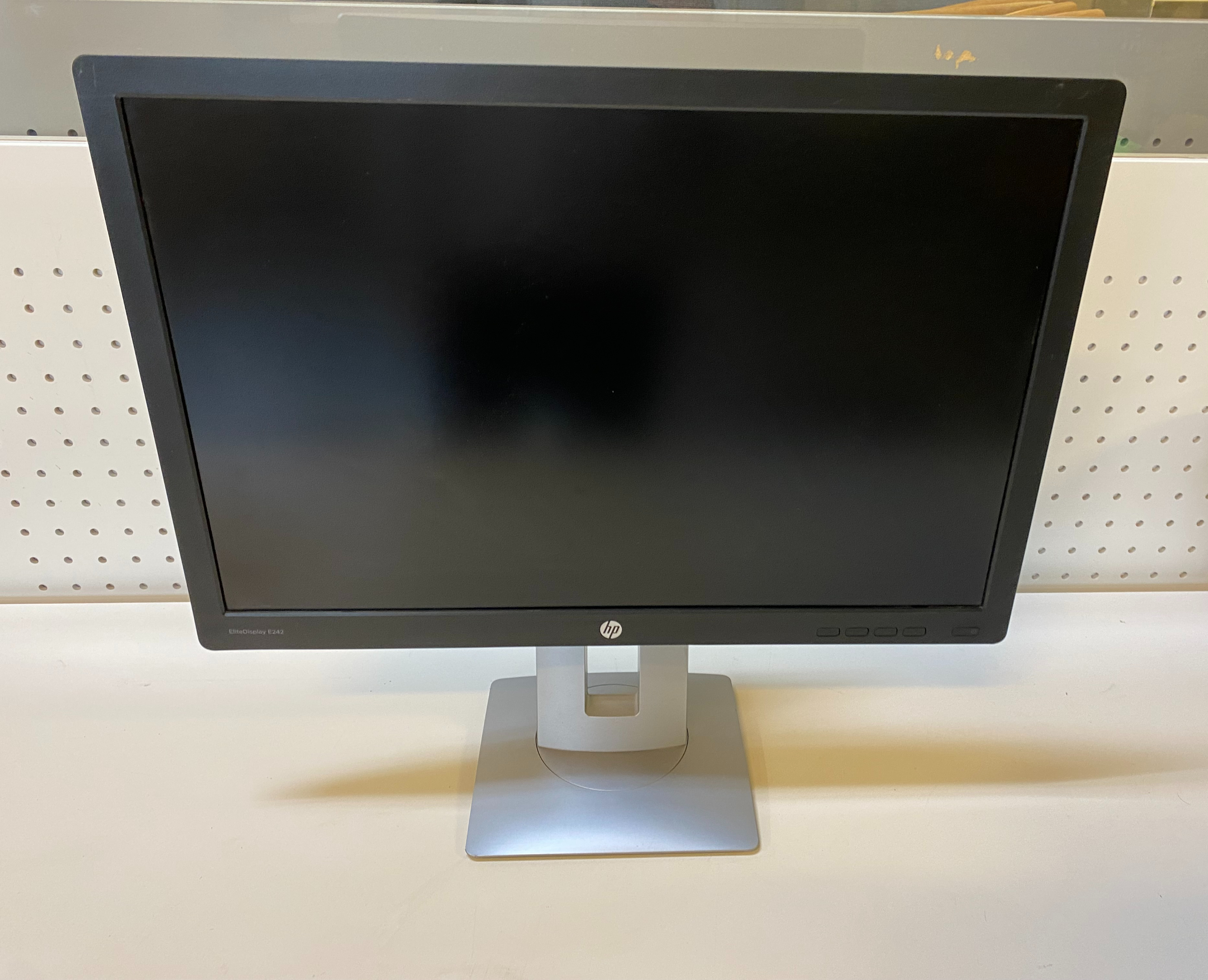 SELT / SOLD HP EliteDisplay tölvuskjár, 24''
