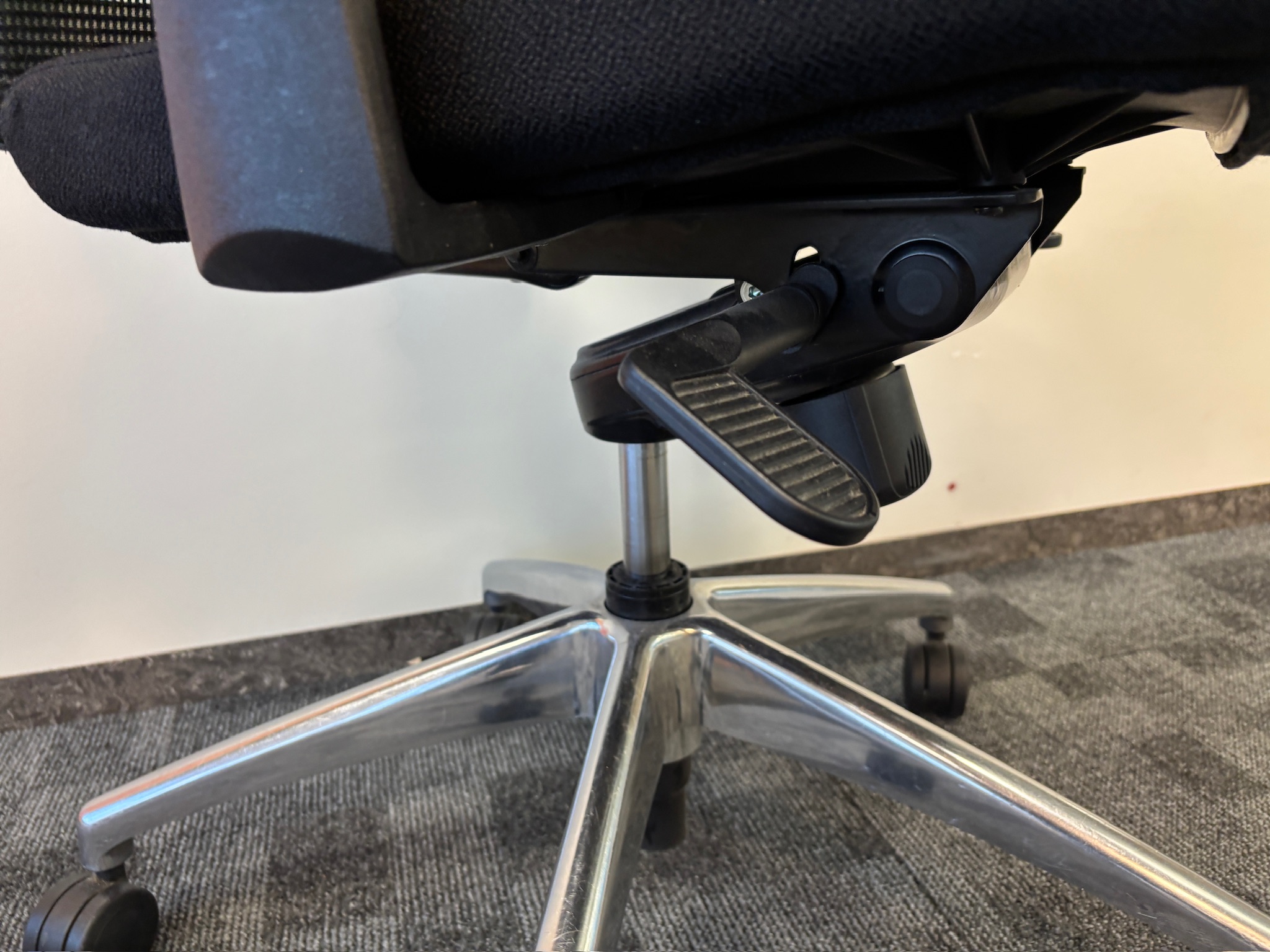 SELT / SOLD Skin skrifborðsstóll 3