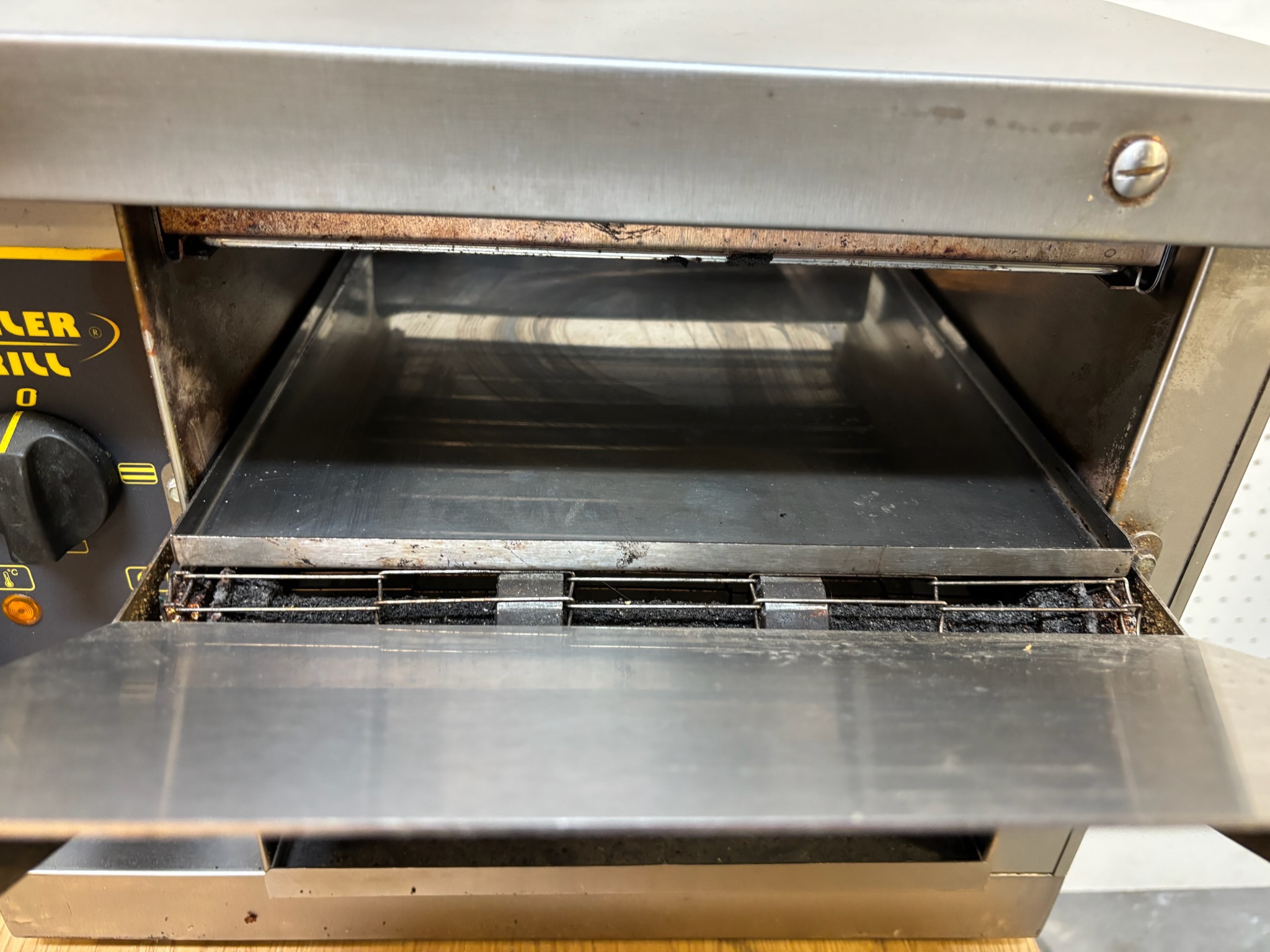 Roller Grill færibandaofn 4