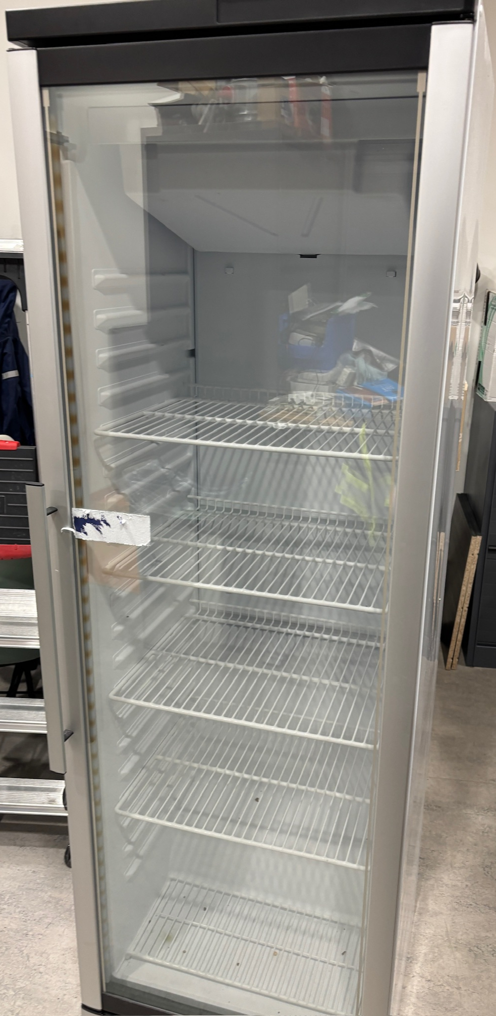 SELT / SOLD Vestfrost glerhurðafrystir frá Verslunartækni 5