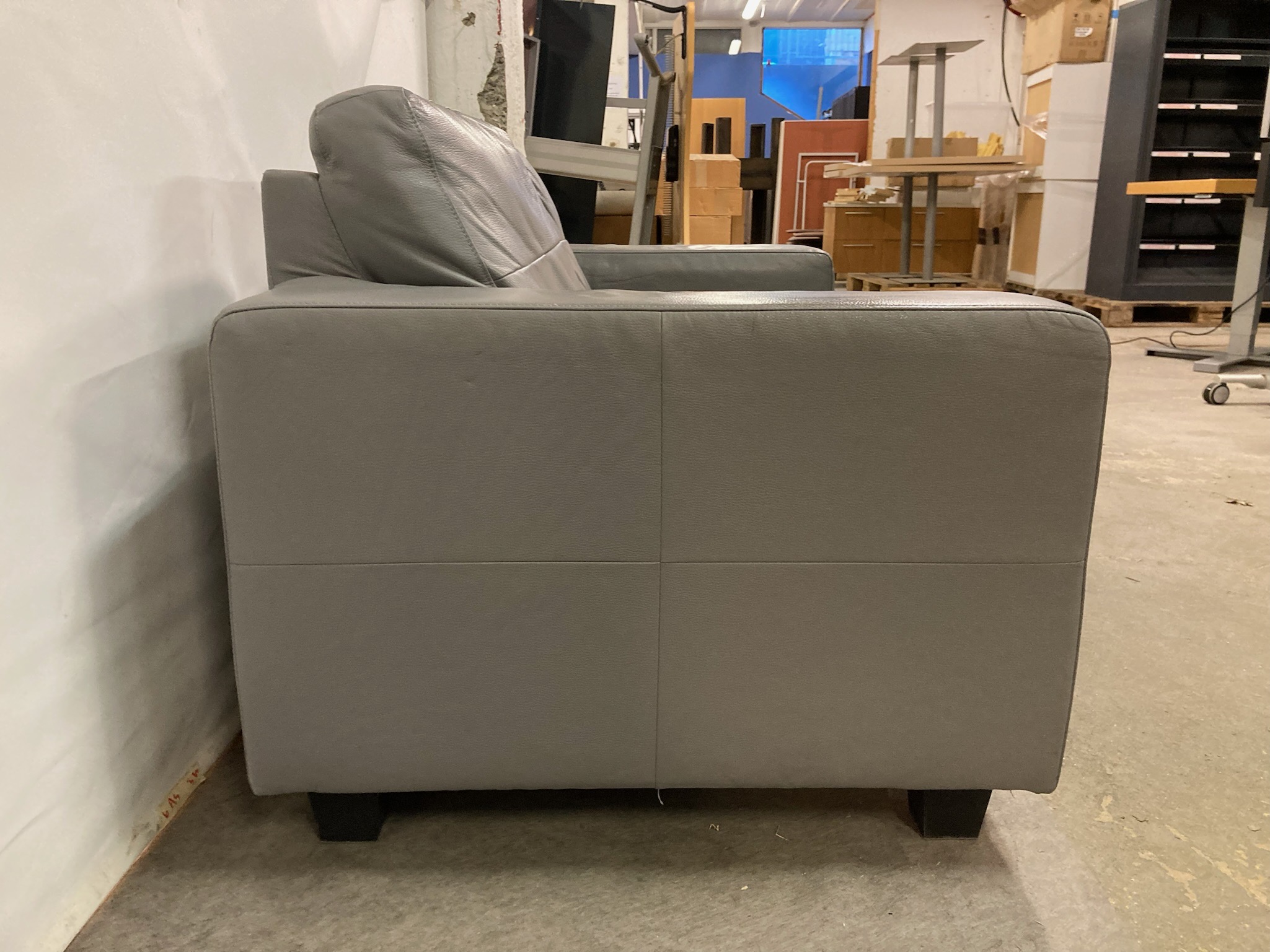 SELT / SOLD Leðursófi frá IKEA 4