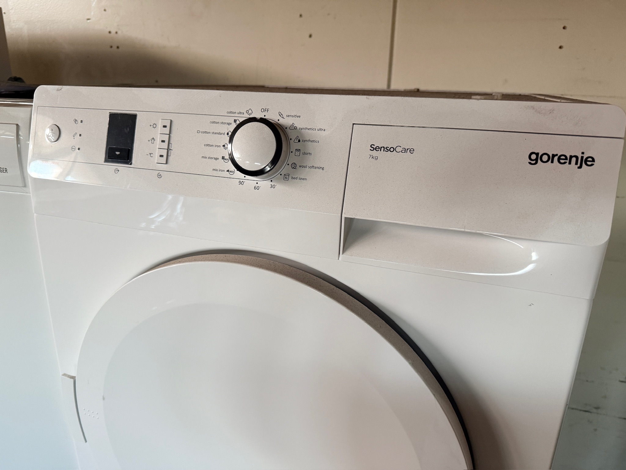 SELT / SOLD Gorenje SensoCare þurrkari, 7kg. 3