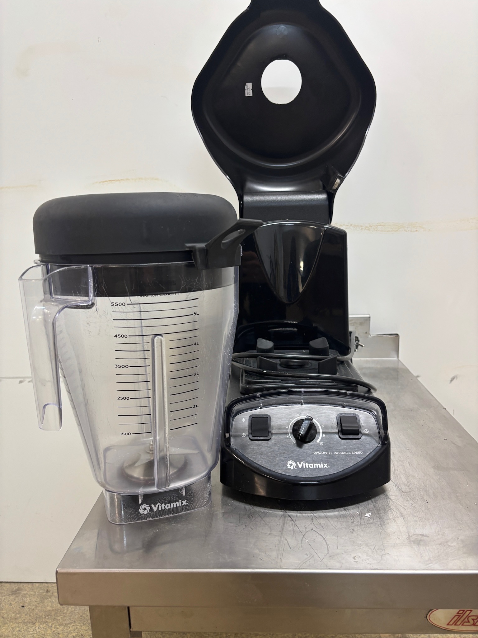 SELT / SOLD Vitamix XL blandari (2 stk). 2