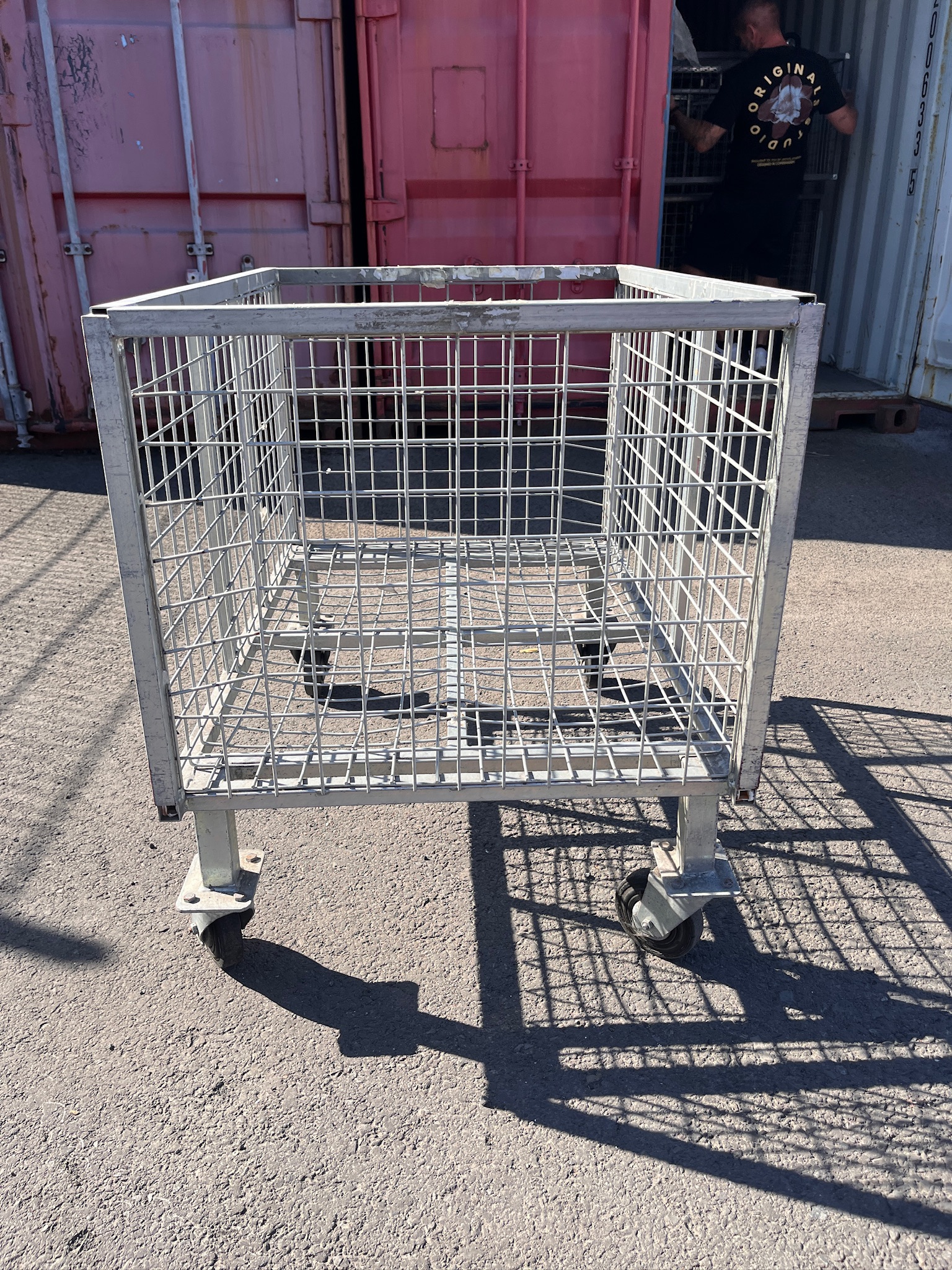 SELT / SOLD Serelle stálgrindarvagnar 6