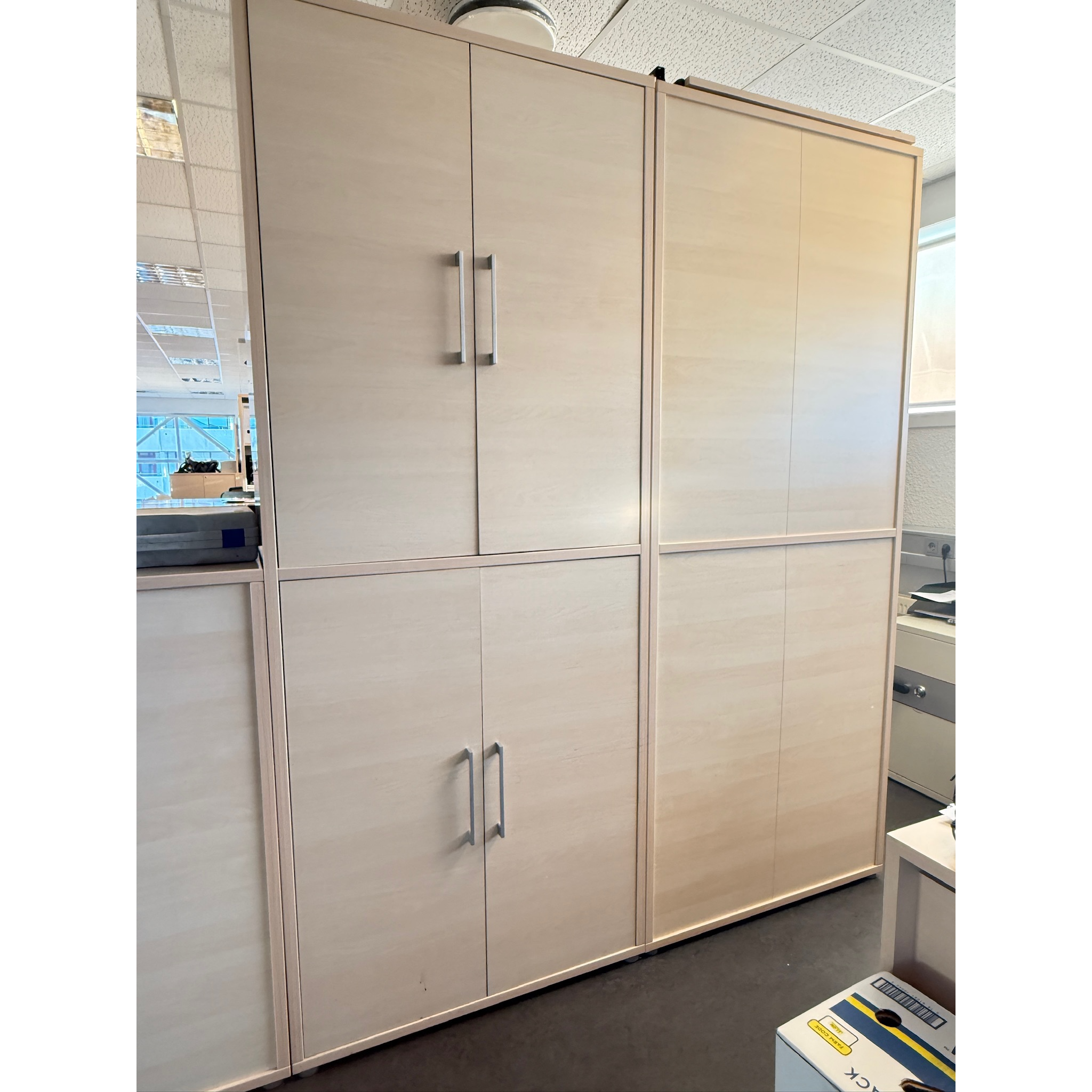 SELT / SOLD Skrifstofuskápar H220x90xD40dm. - Sambíóin Álfabakka
