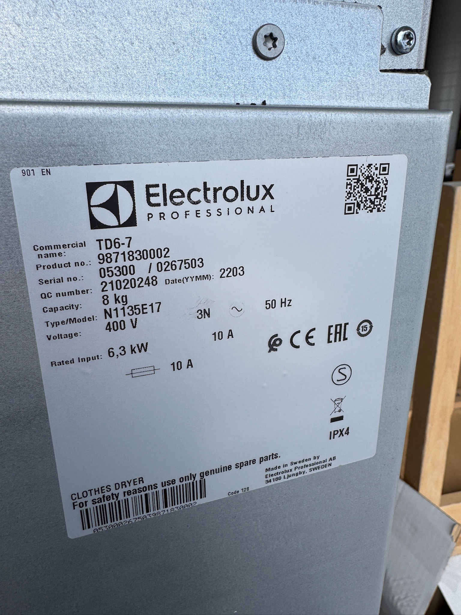 SELT / SOLD Electrolux TD6-7 iðnaðarþurrkari, 8kg., 2022 10