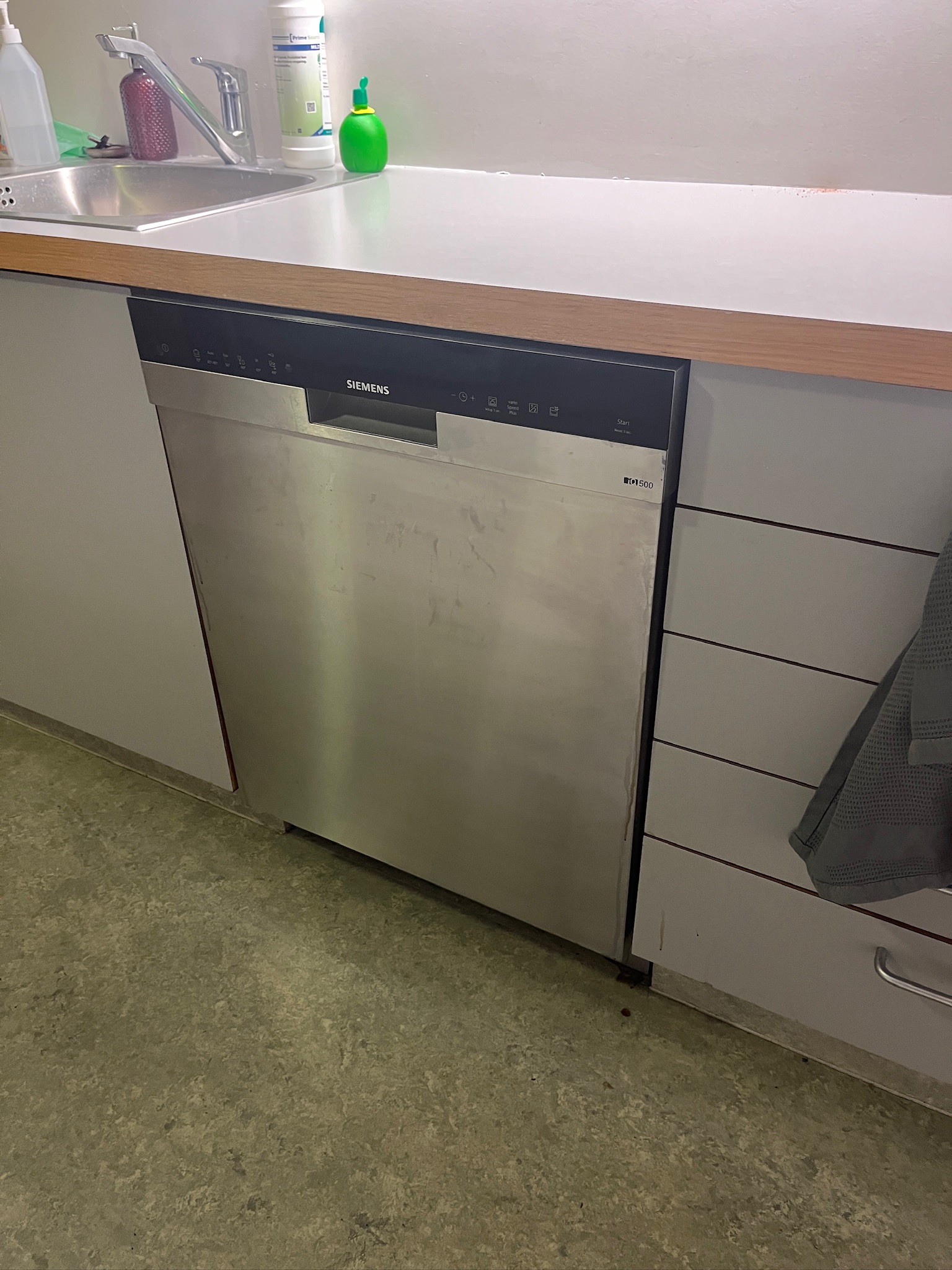 SELT / SOLD - Flott Siemens uppþvottavél, iQ500 2
