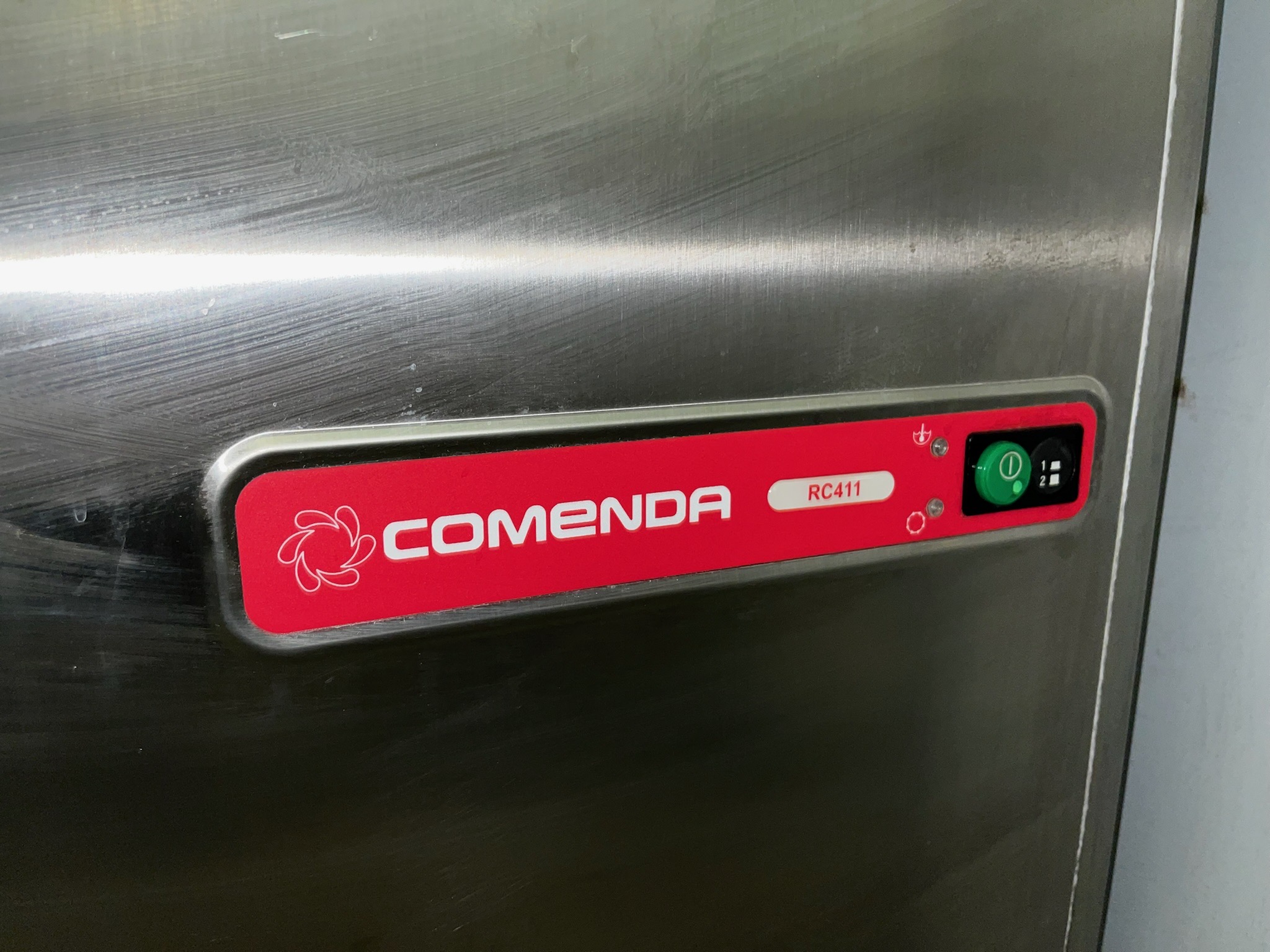 SELT / SOLD - Comenda RC411 húddvél frá Fastus 4