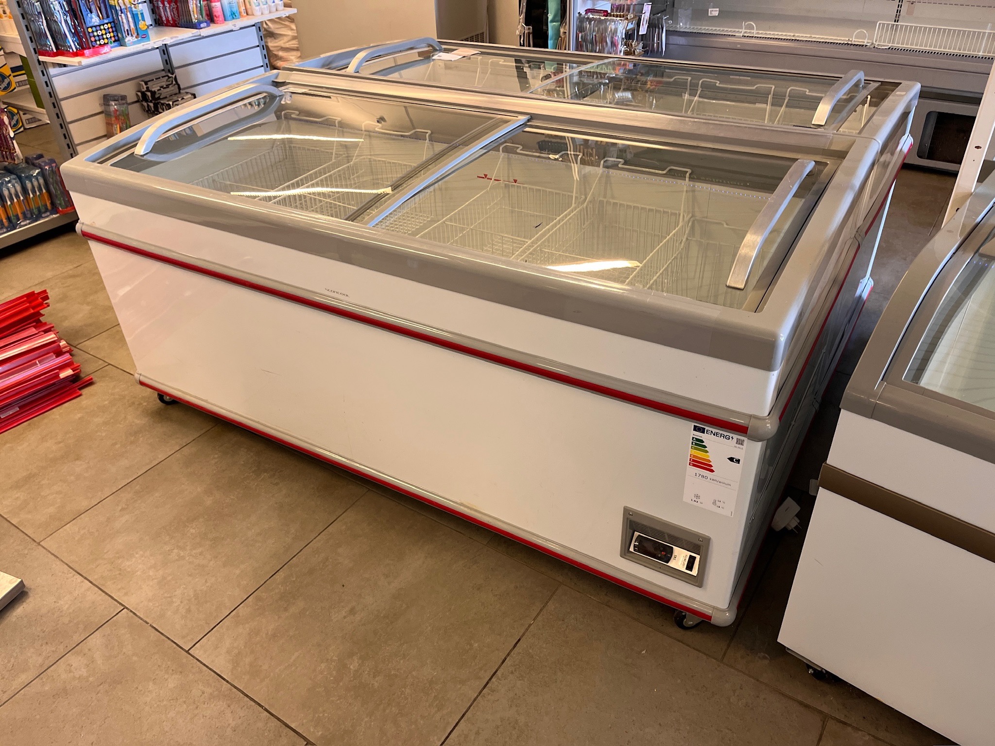 SELT / SOLD Scancool 2021 B185 sm. 500 lítrar. Frysti- og kælikista 3