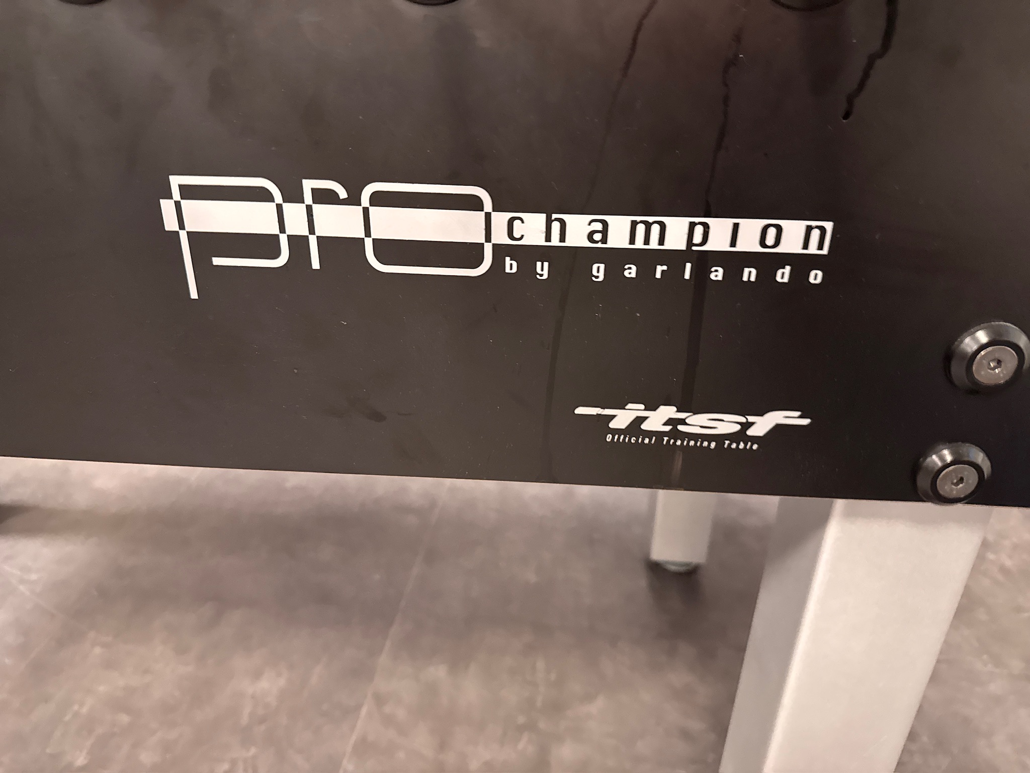 SELT / SOLD Garlando PRO Champion fótboltaspil L150 x B76 6