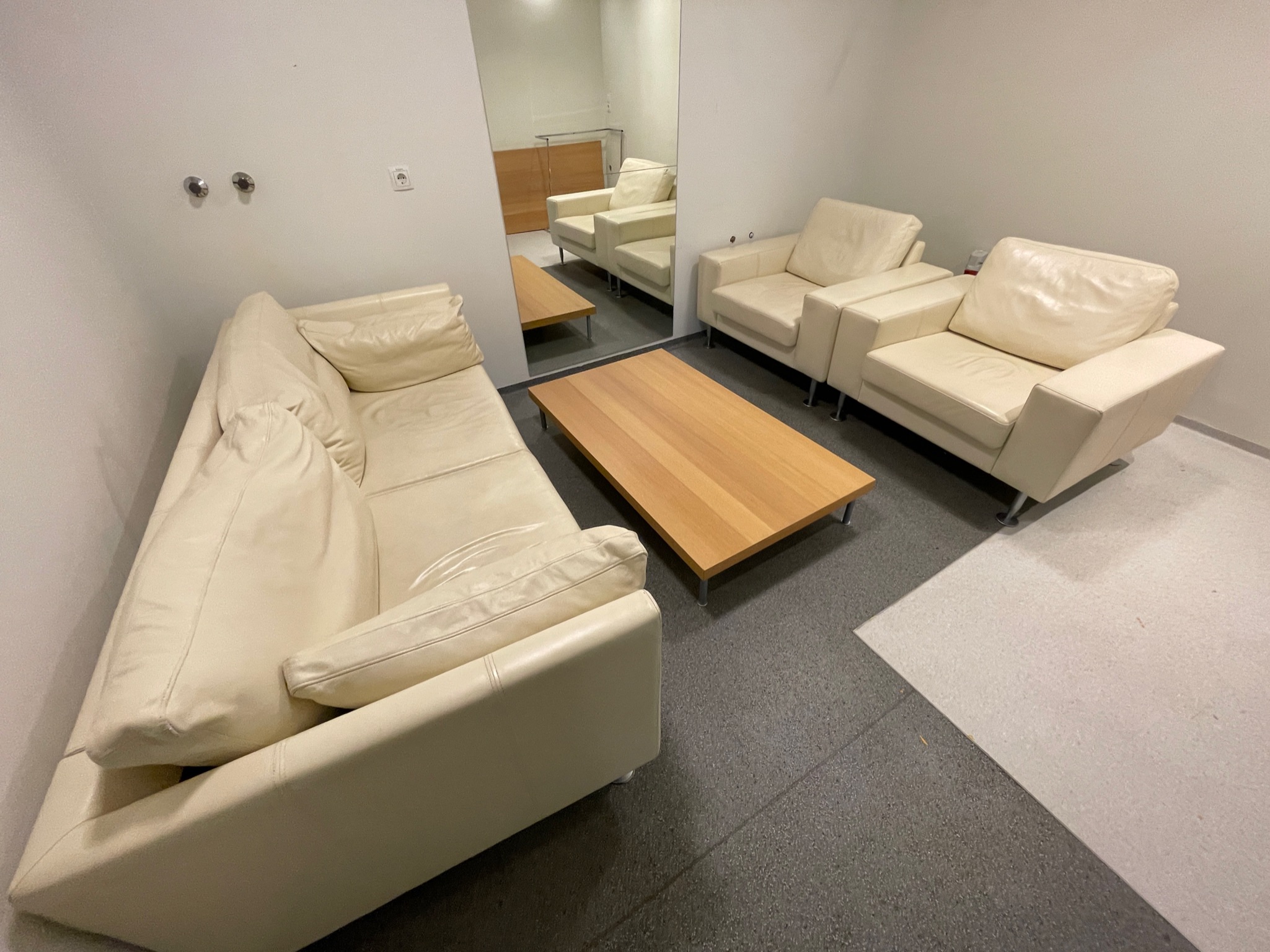 SELT / SOLD BoConcept leðursófi 7