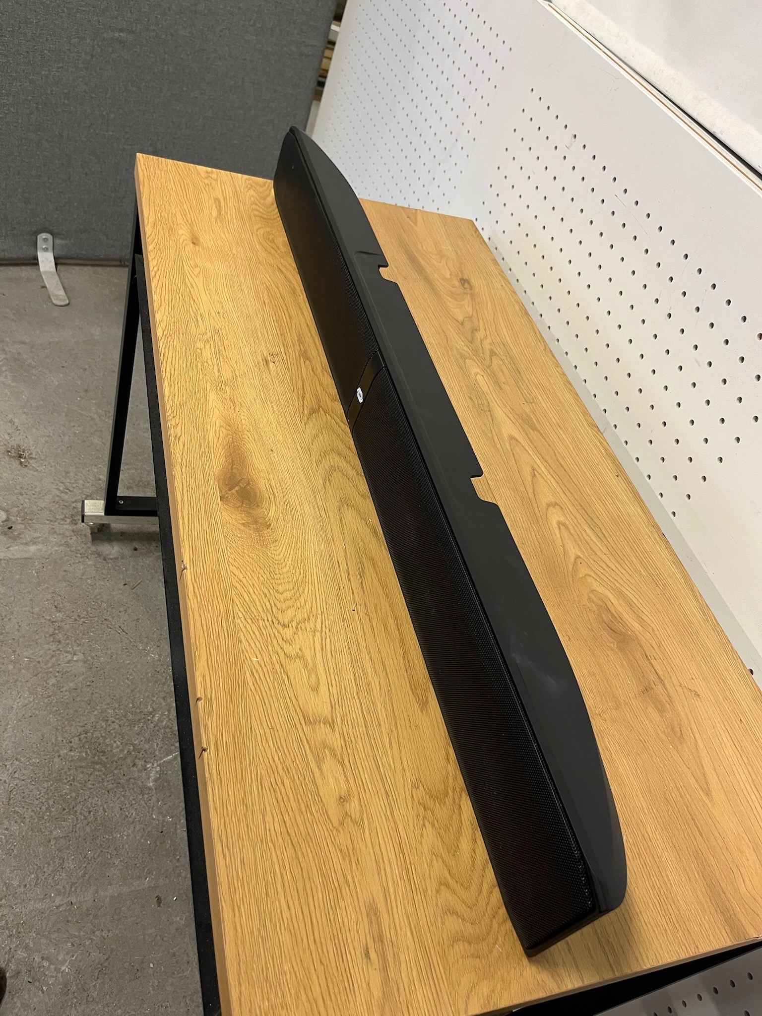 Crestron Saros SB-200-P-B Soundbar, sjónvarps hátalari (3 stk.) 4