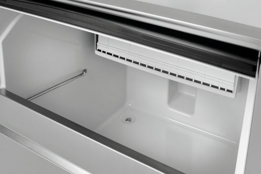 SELT / SOLD Bartcherer klakavél (2021) 4