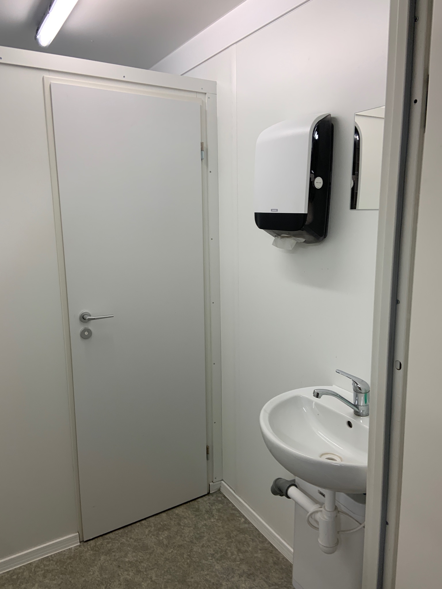 WC gámaeining - vel með farinn 12