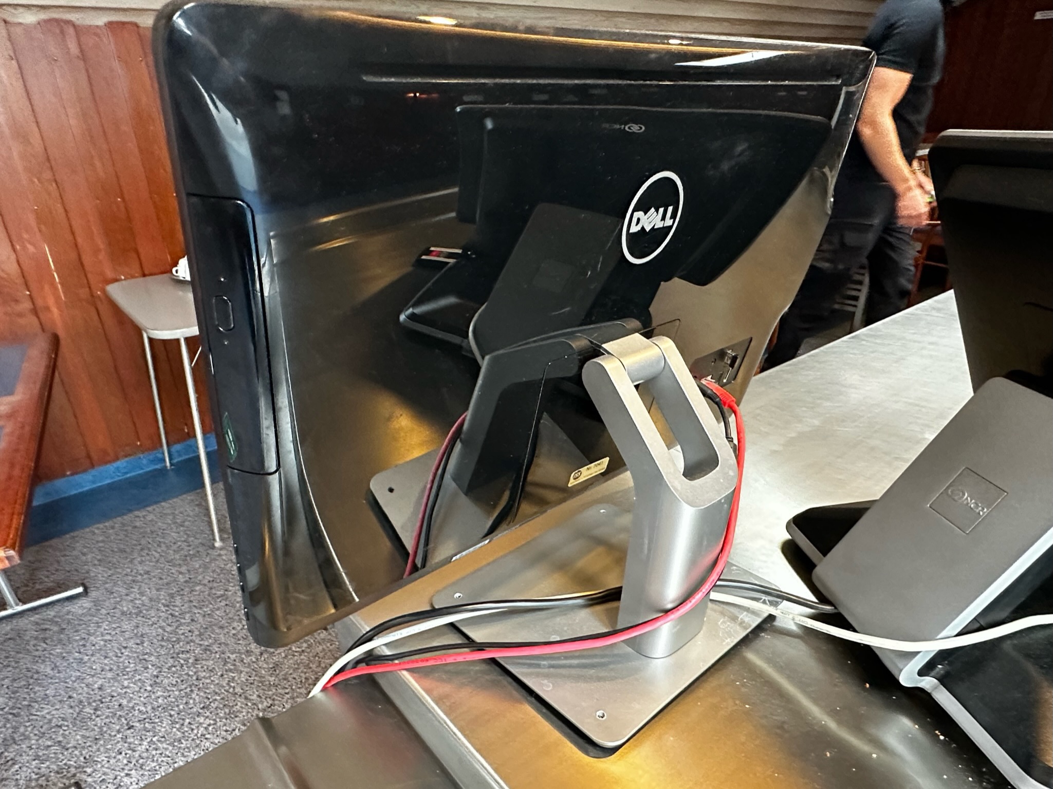 SELT / SOLD Dell All-in-one tölva 2