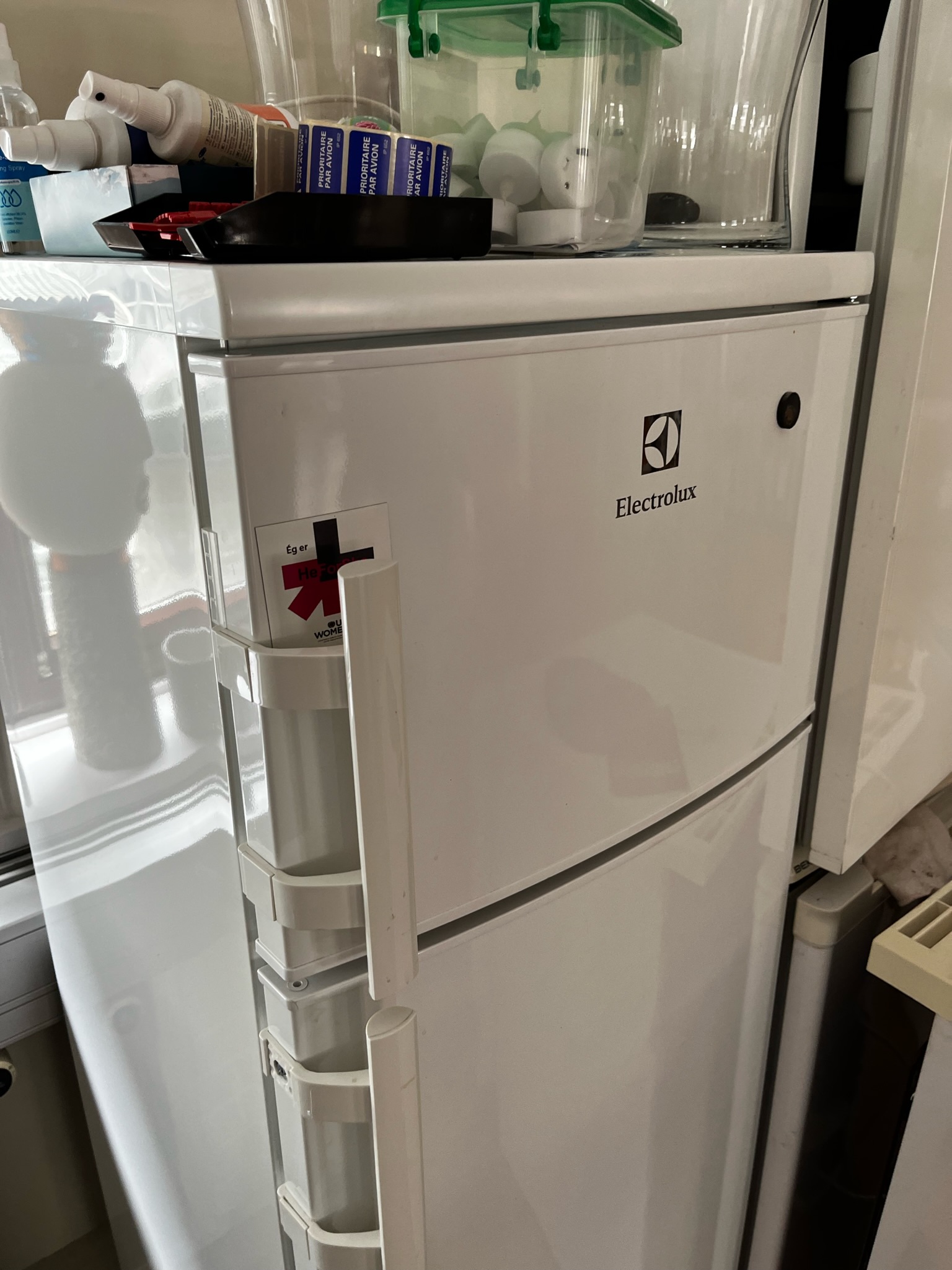 SELT / SOLD Electrolux Ísskápur m/frysti - 135 sm. 3