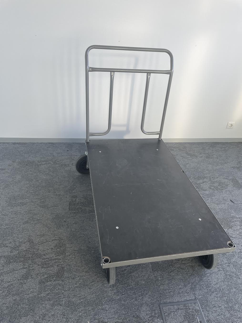 SELT / SOLD Lagervagn frá Léttitækni, L100xB60sm. 500kg. 2