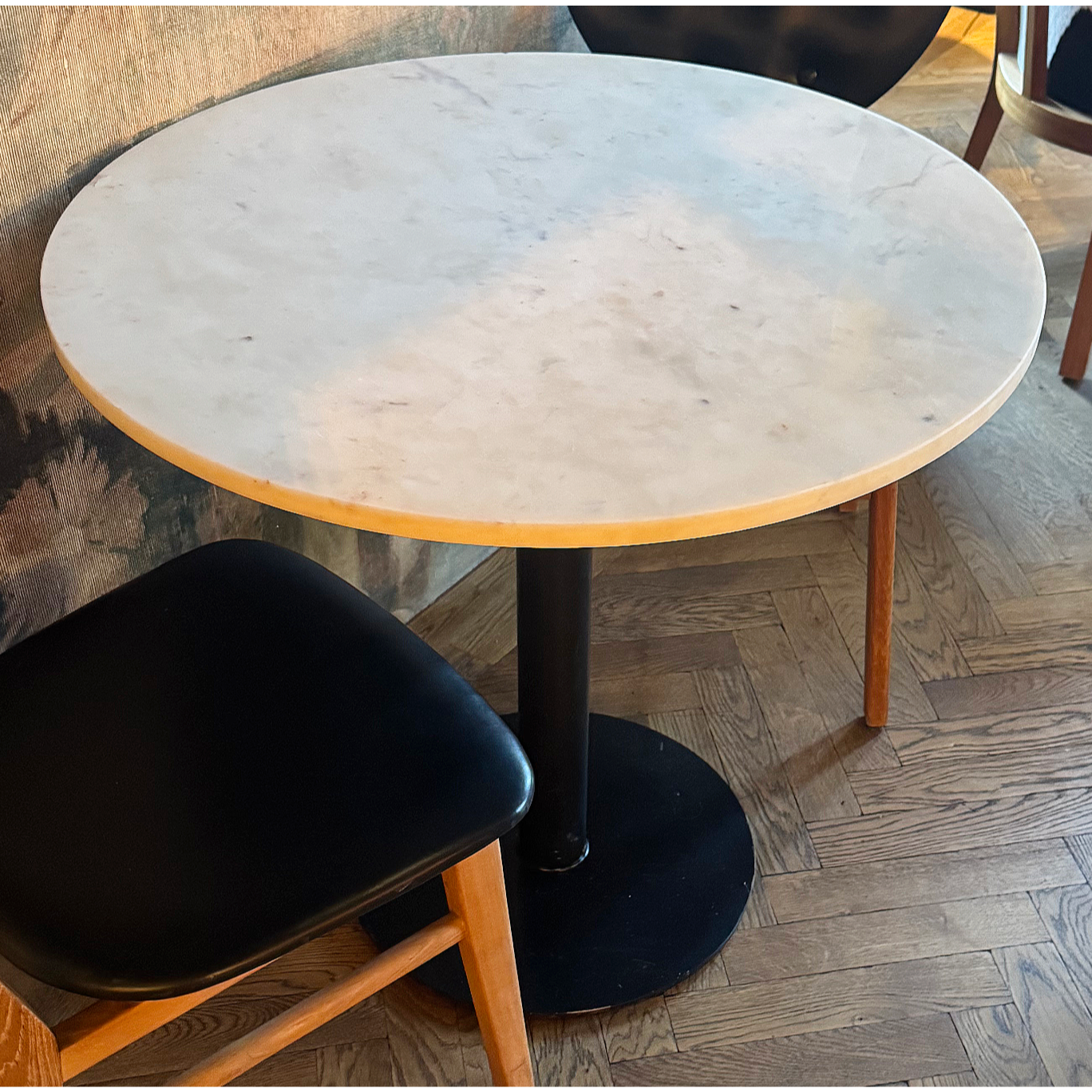 SELT / SOLD Marmaraborð, 3 útfærslur 2